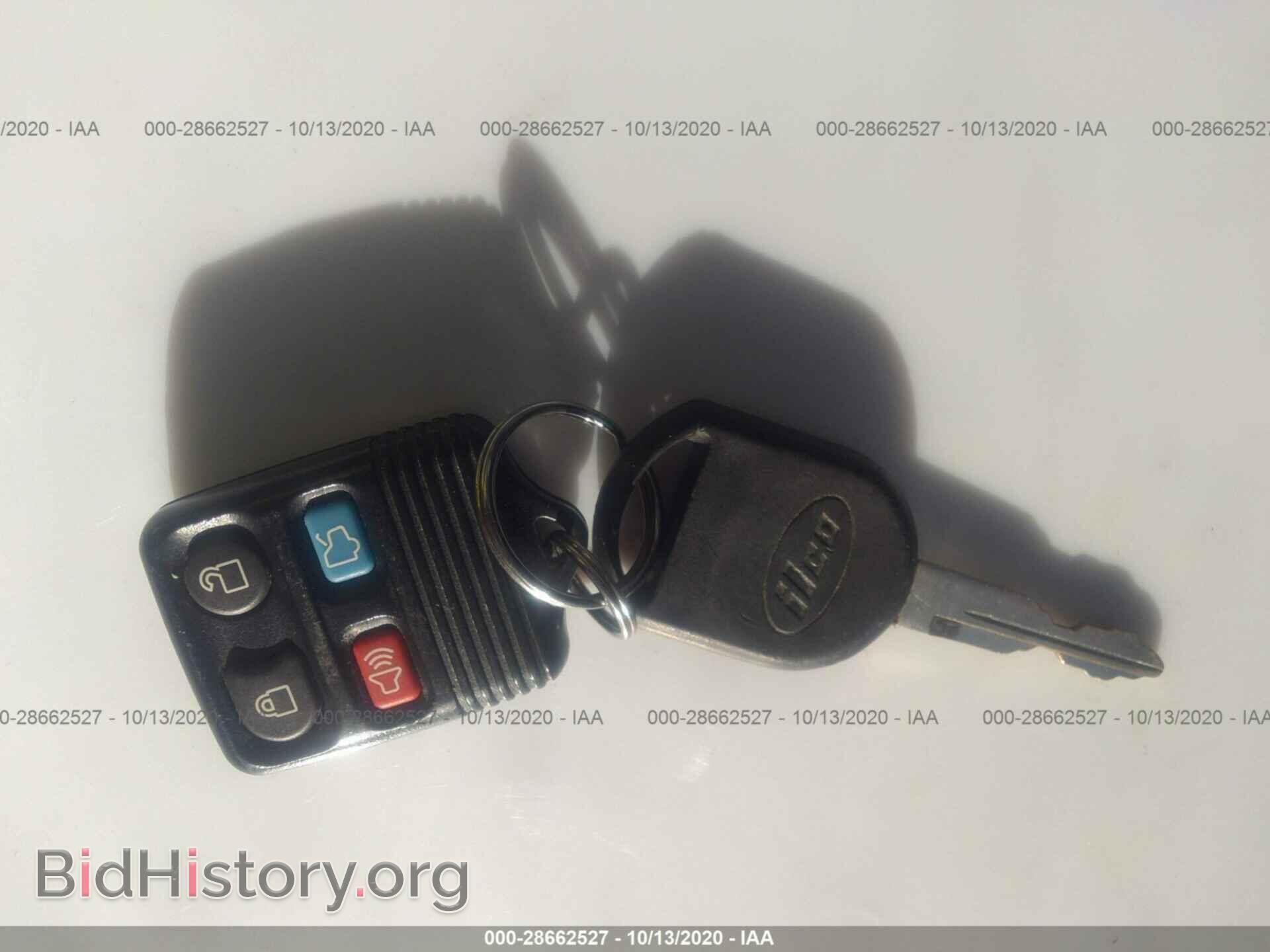 2008 FORD FOCUS - VIN: 1FAHP35N38W166063 - Фото 11