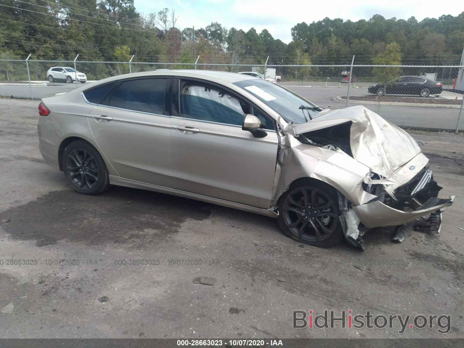 Photo 3FA6P0G74JR265519 - FORD FUSION 2018