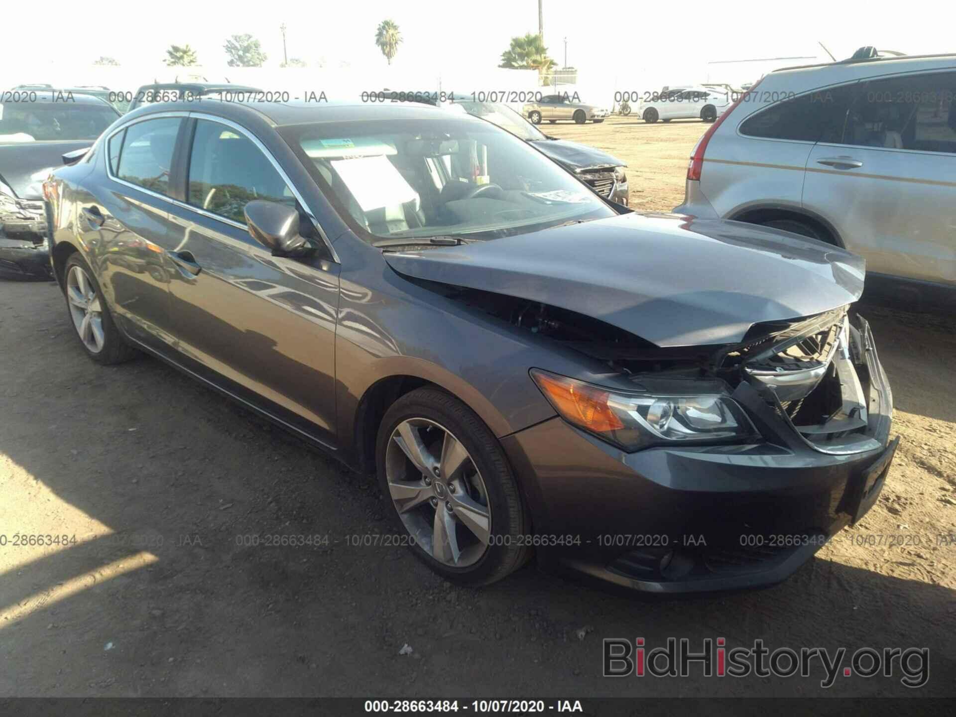 Photo 19VDE1F77FE008327 - ACURA ILX 2015