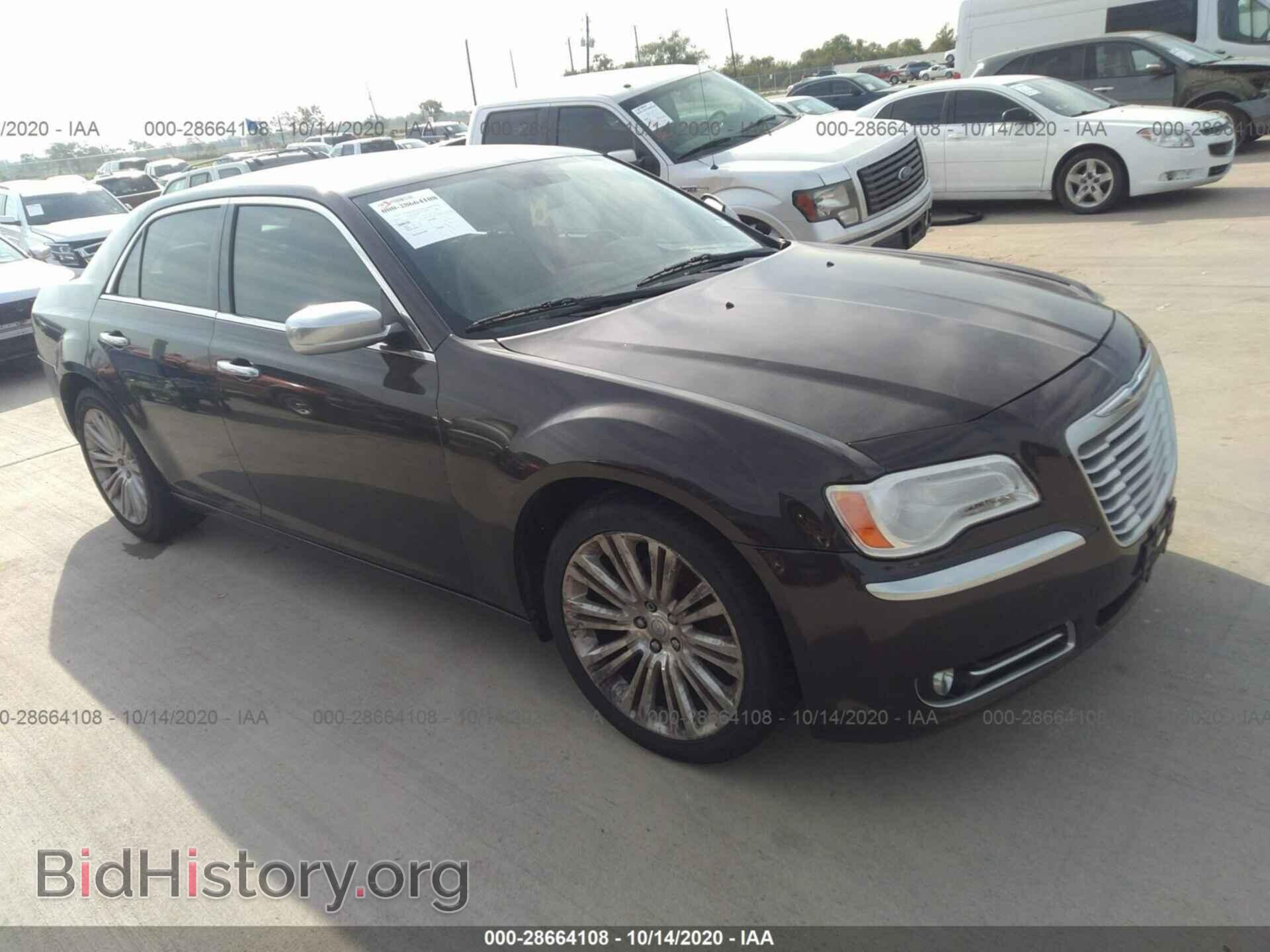 Photo 2C3CCACG8CH252912 - CHRYSLER 300 2012