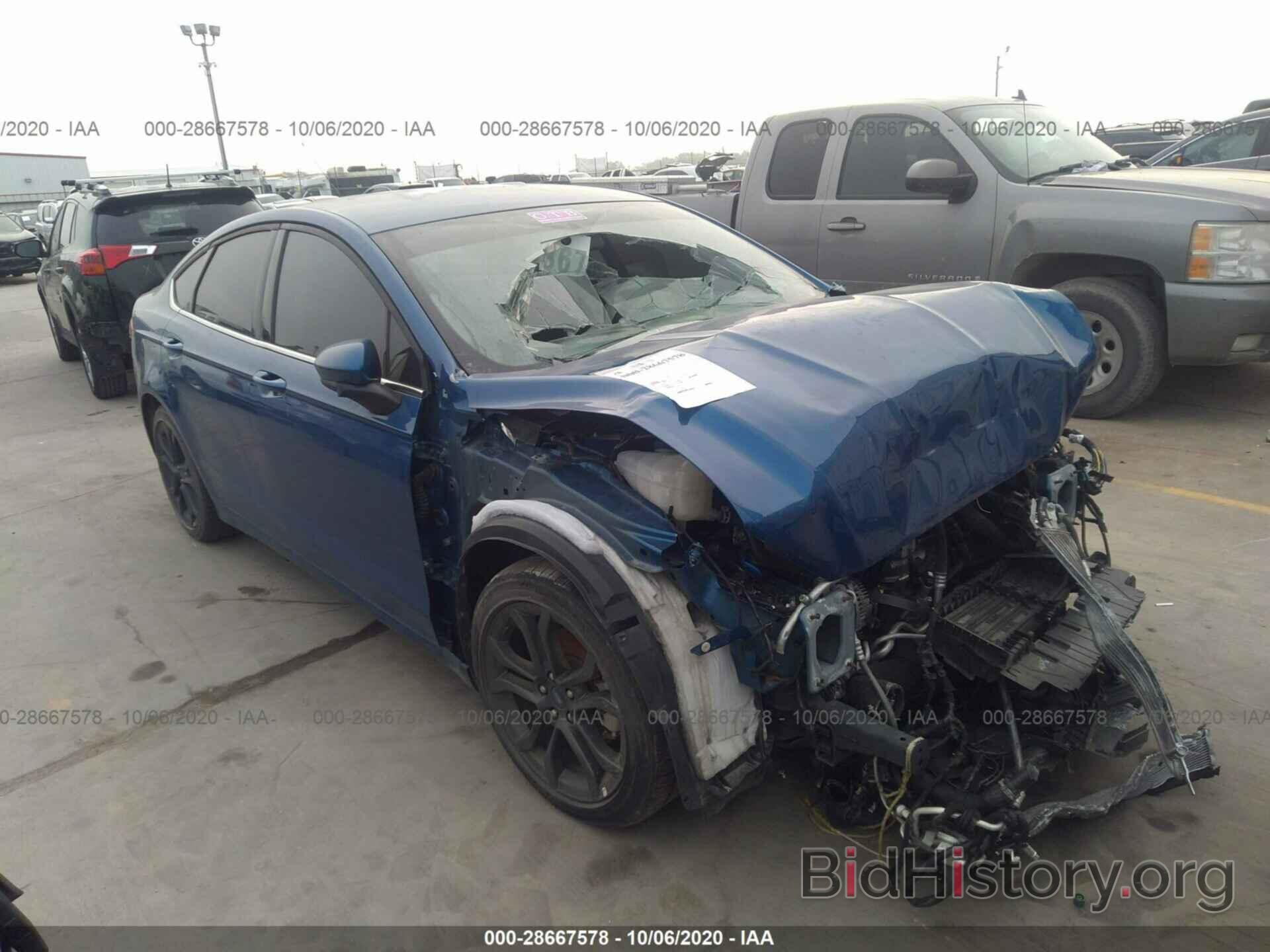 Photo 3FA6P0T99JR156965 - FORD FUSION 2018