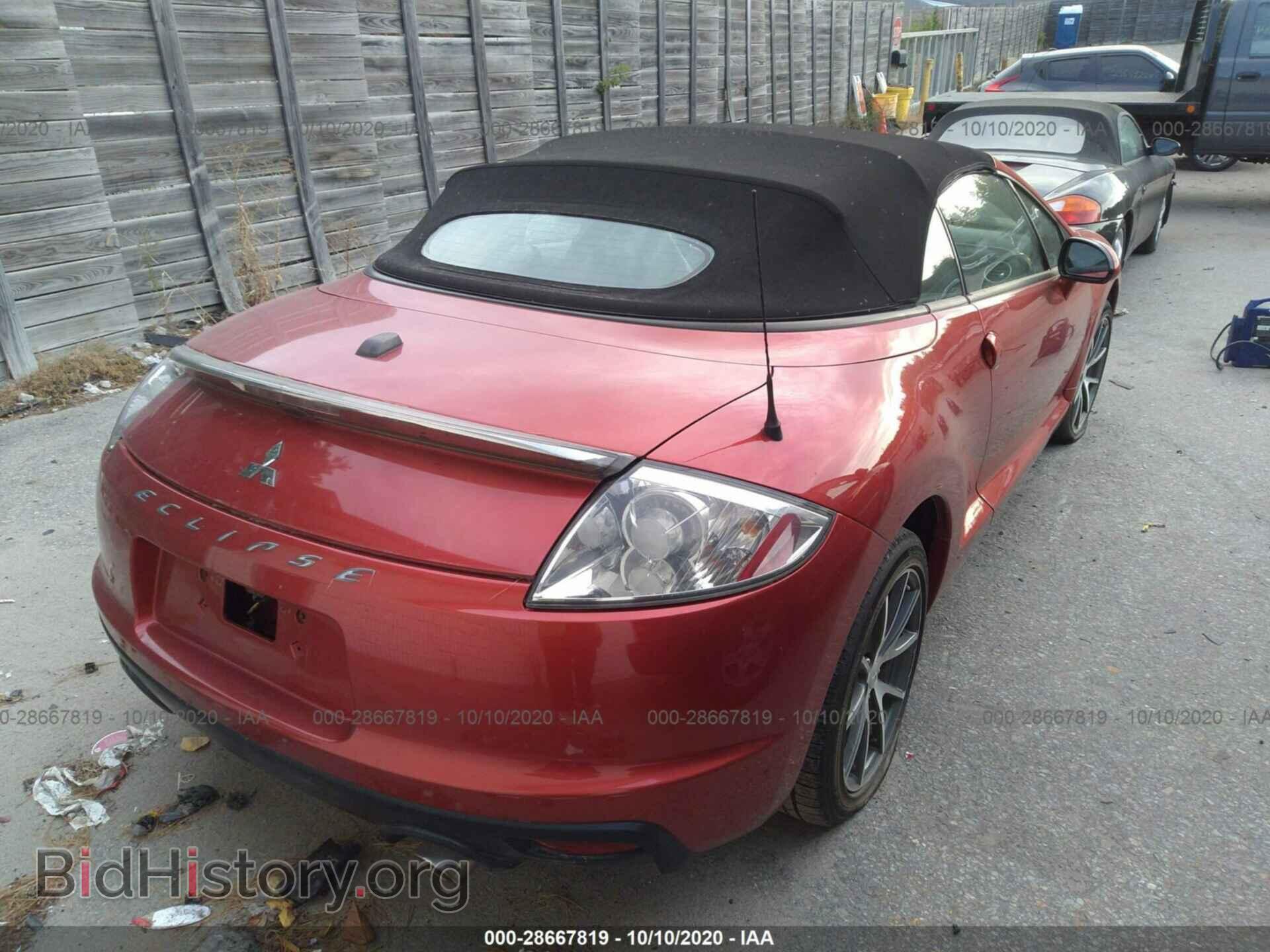 2011 MITSUBISHI ECLIPSE - VIN: 4A37L5EF8BE001612 - Photo 4