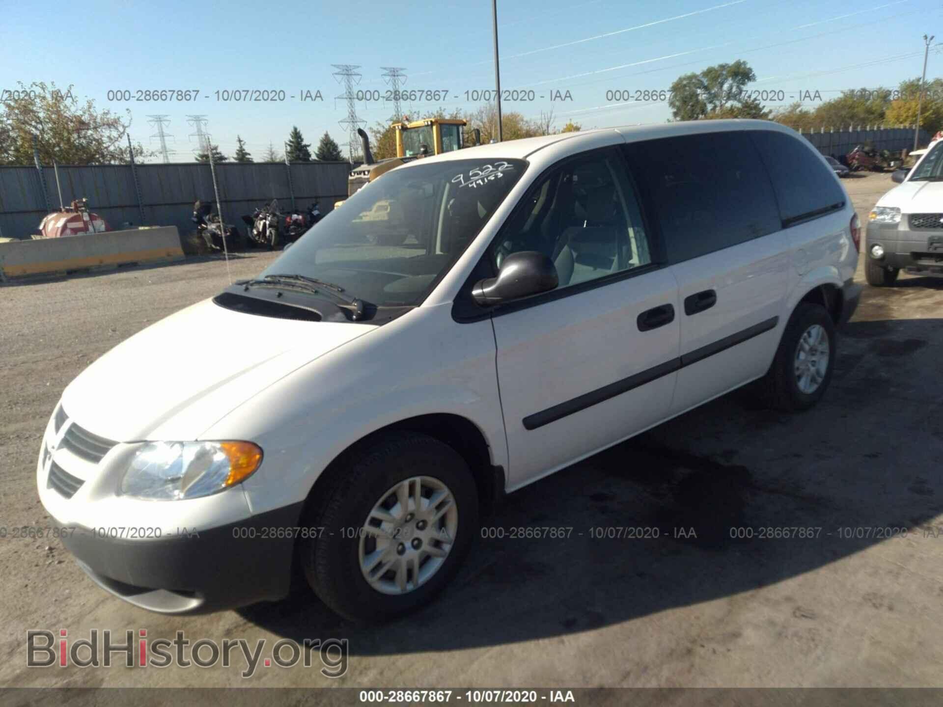 2005 DODGE CARAVAN - VIN: 1D8GP25E75B385533 - Фото 2