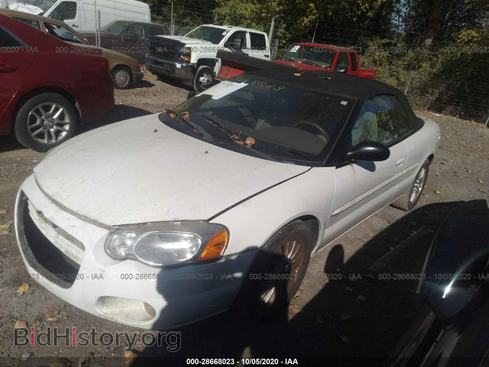 2004 CHRYSLER SEBRING - VIN: 1C3EL55R14N335296 - Фото 2
