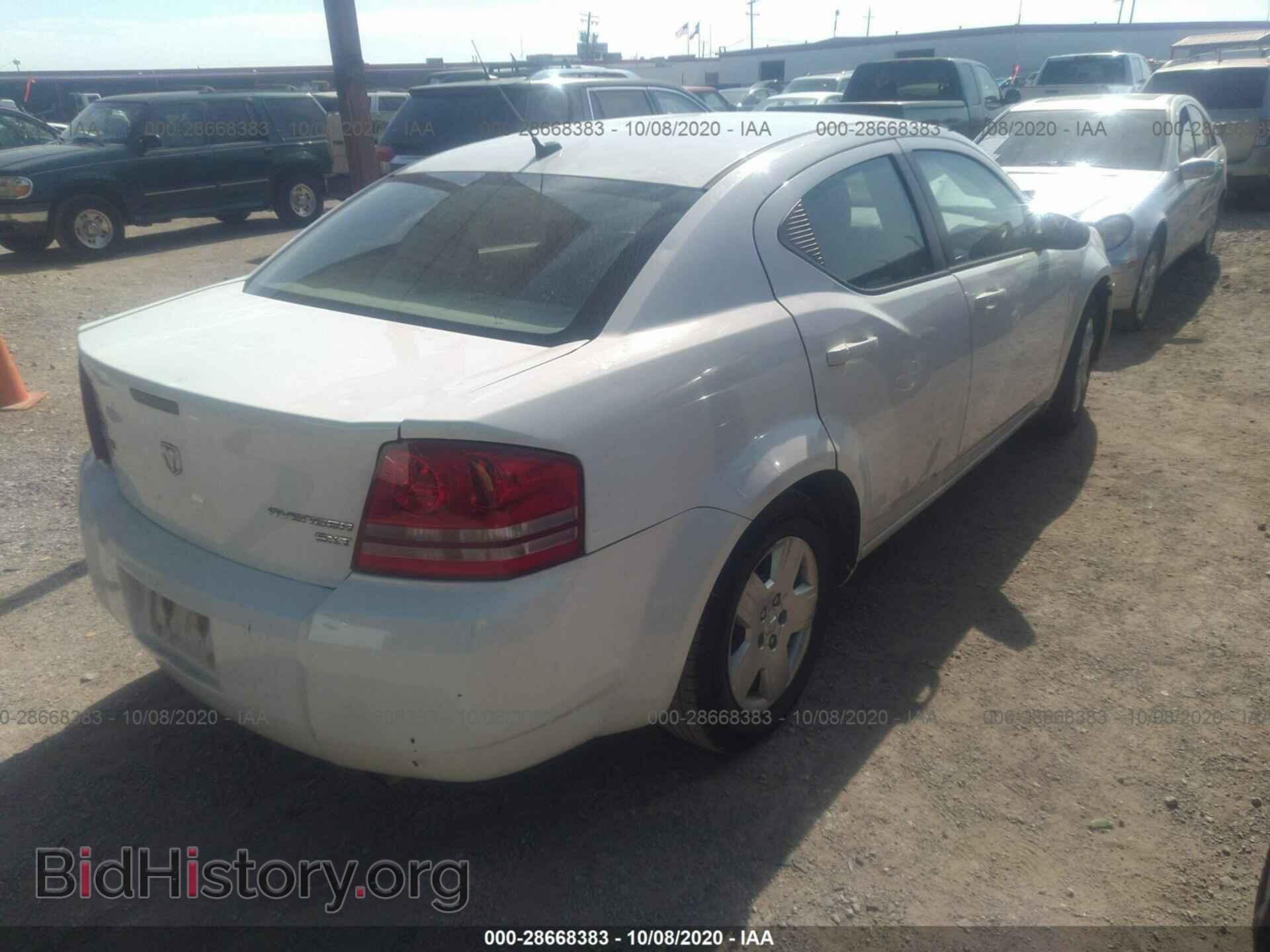 2010 DODGE AVENGER - VIN: 1B3CC4FB2AN106928 - Photo 4
