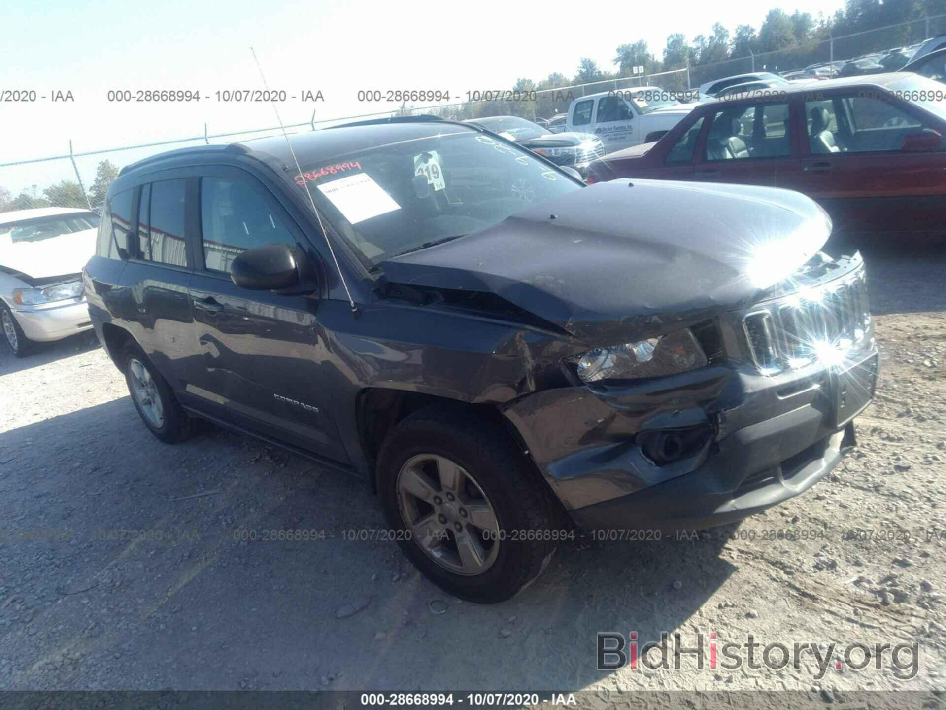 Photo 1C4NJCBA8HD132275 - JEEP COMPASS 2017