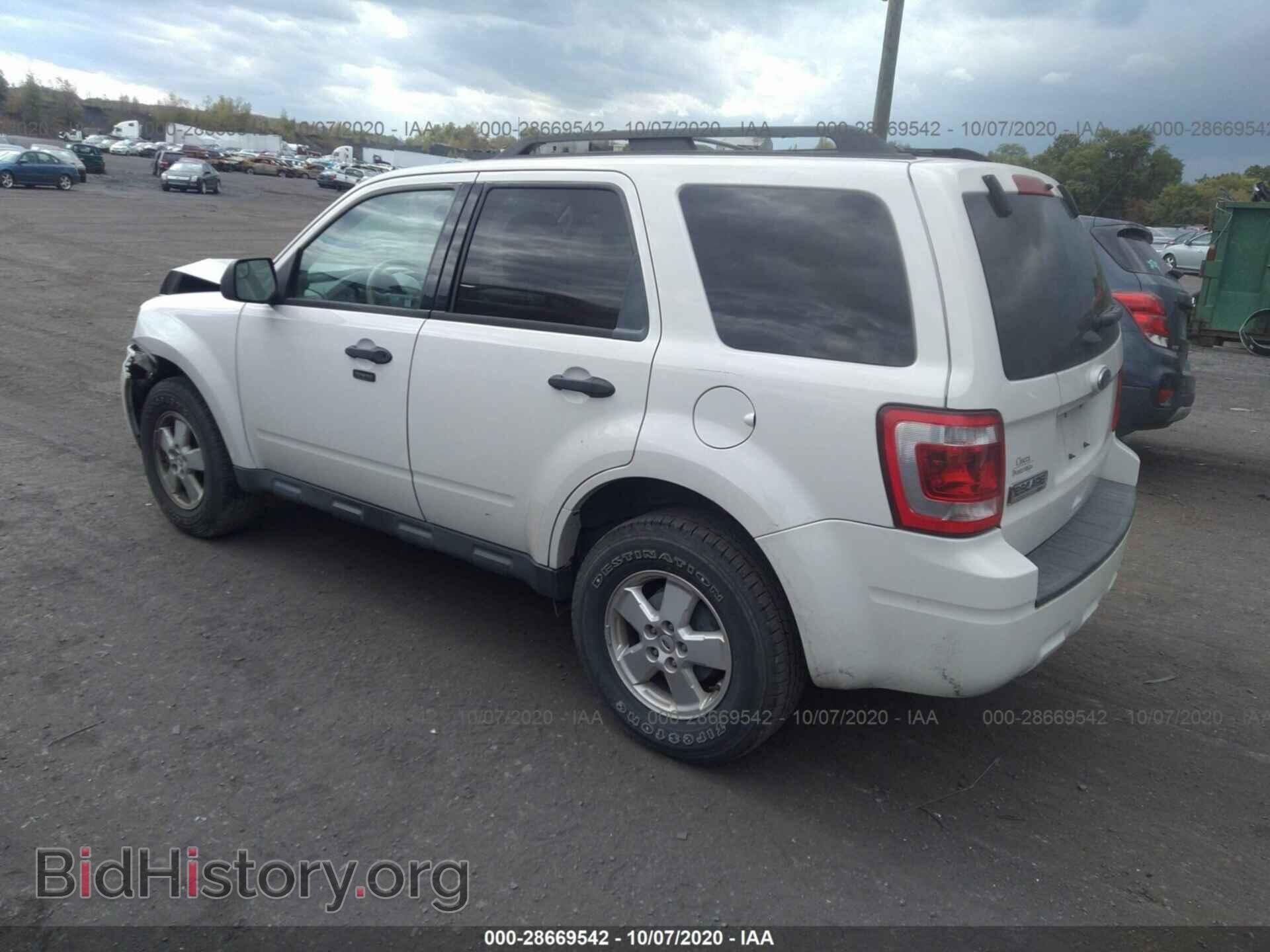 2012 FORD ESCAPE - VIN: 1FMCU9D74CKA54564 - Фото 3