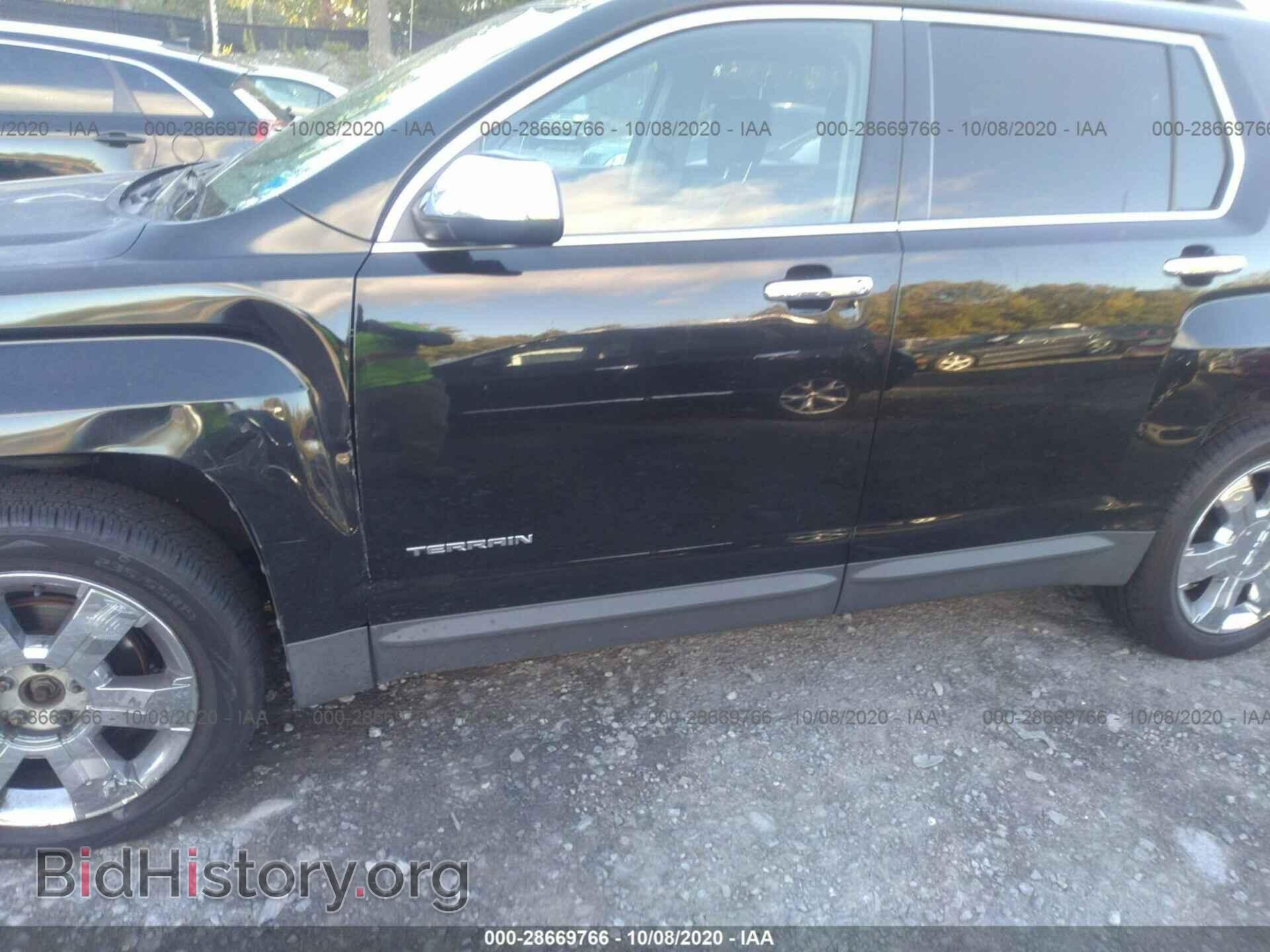 2011 GMC TERRAIN - VIN: 2CTFLXE52B6212962 - Photo 6
