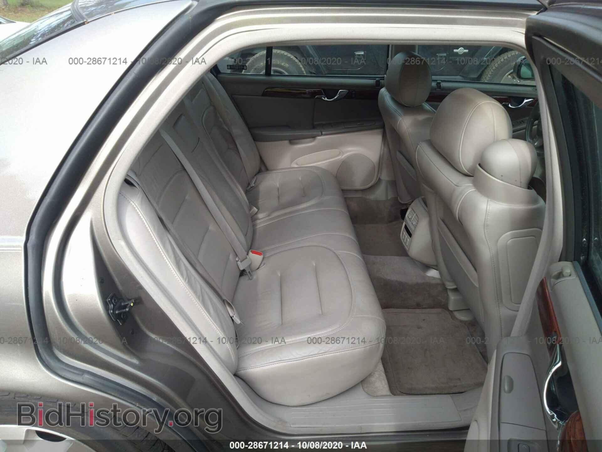 2002 CADILLAC DEVILLE - VIN: 1G6KD54Y42U121879 - Фото 8