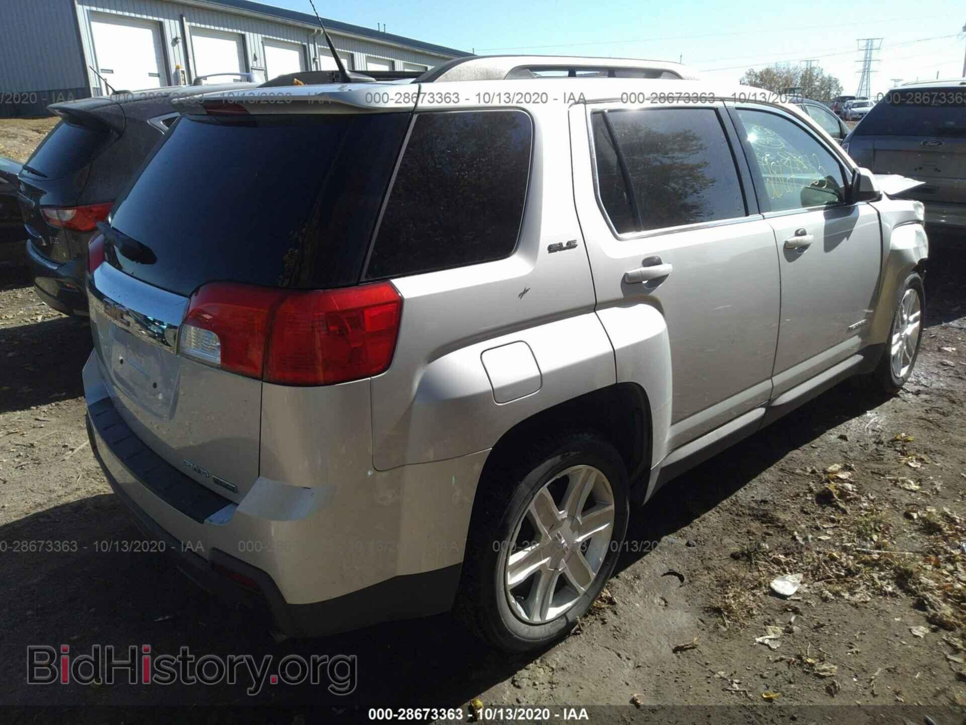 2011 GMC TERRAIN - VIN: 2CTFLTE52B6410305 - Photo 4
