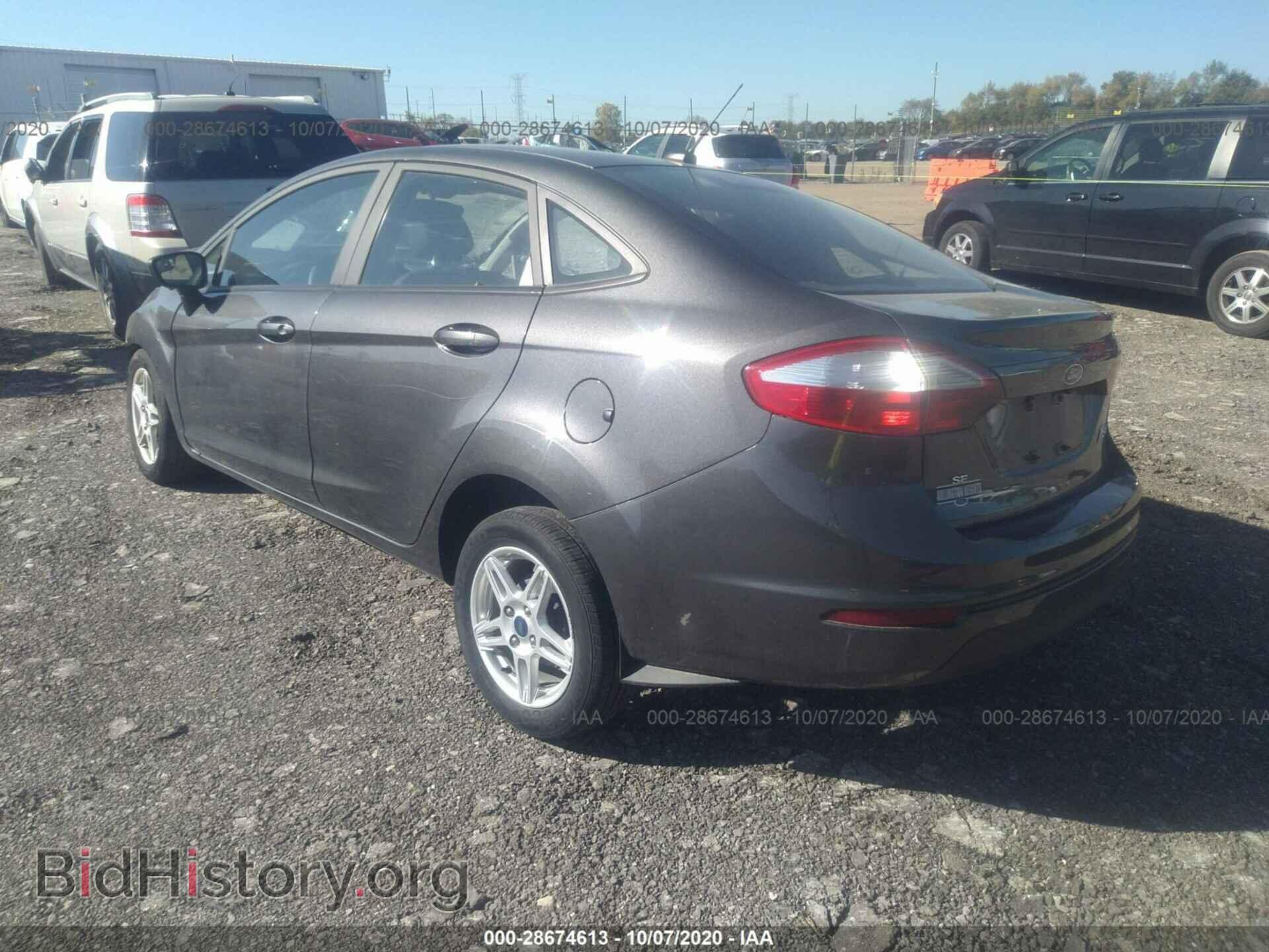 2018 FORD FIESTA - VIN: 3FADP4BJ7JM100515 - Фото 3