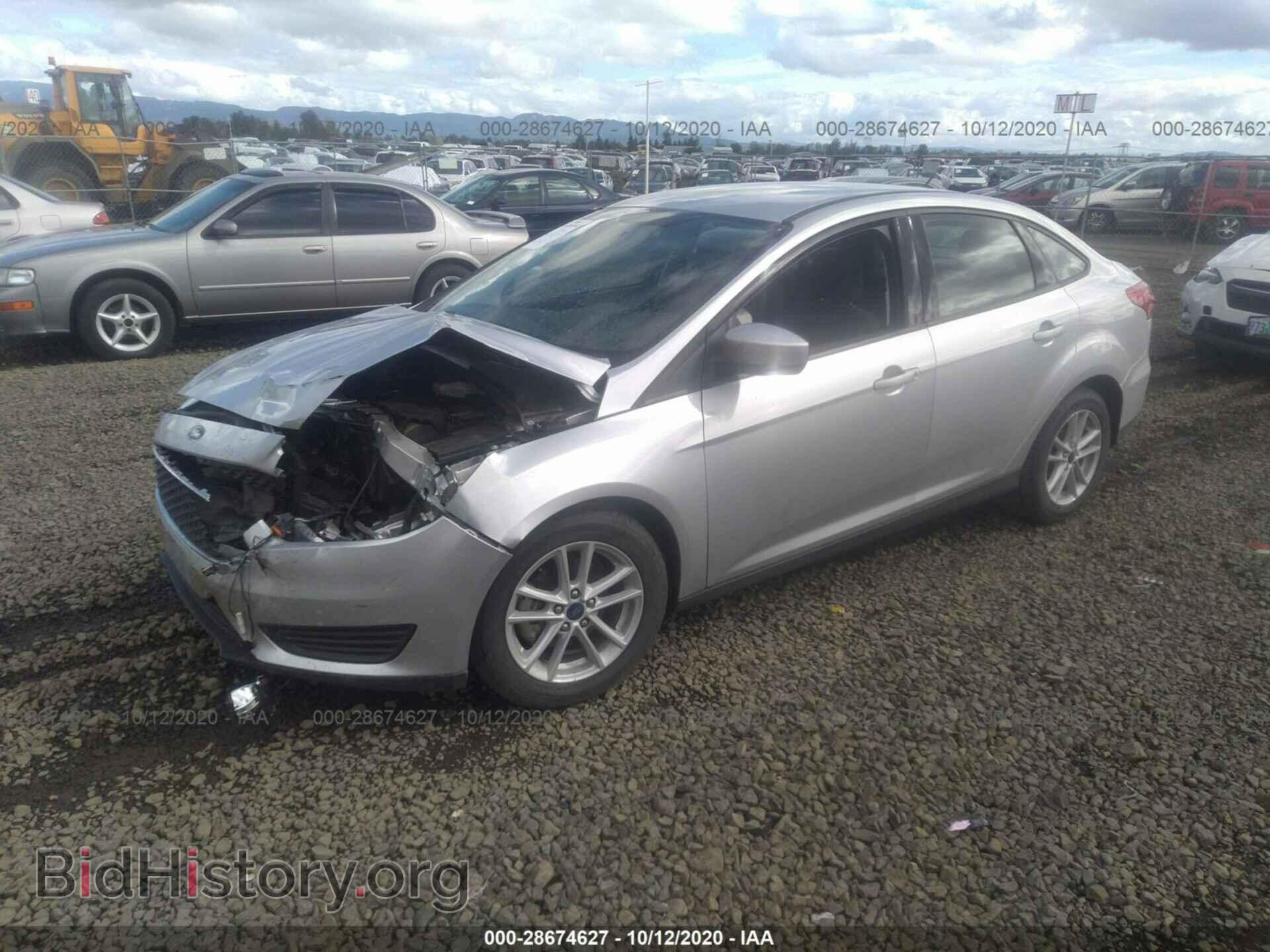2018 FORD FOCUS - VIN: 1FADP3F25JL261962 - Фото 2