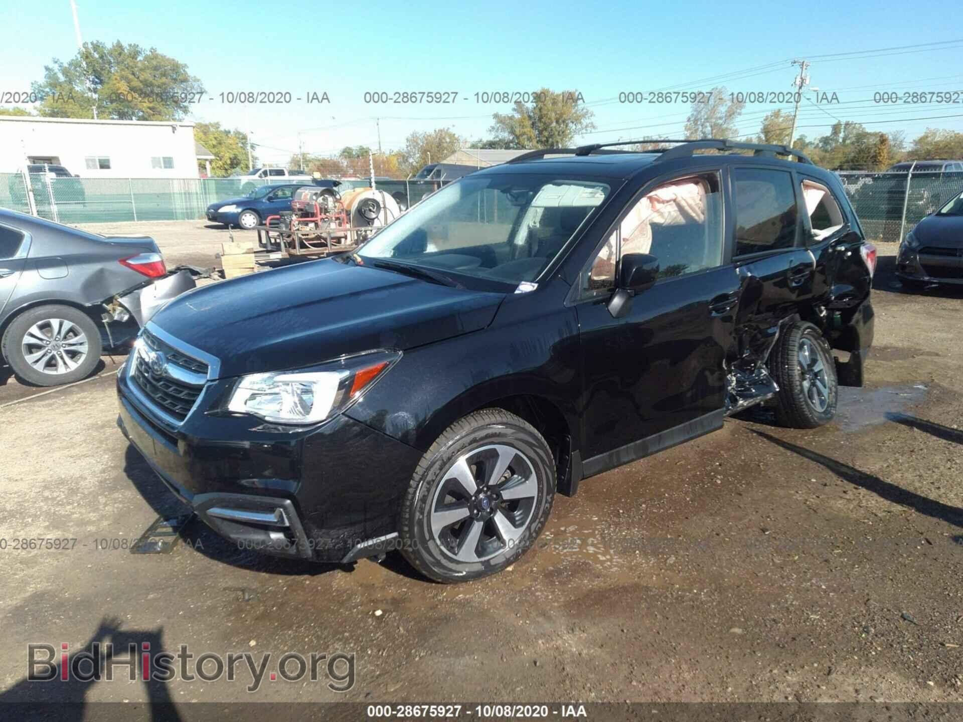 2017 SUBARU FORESTER - VIN: JF2SJAEC3HH593284 - Фото 2