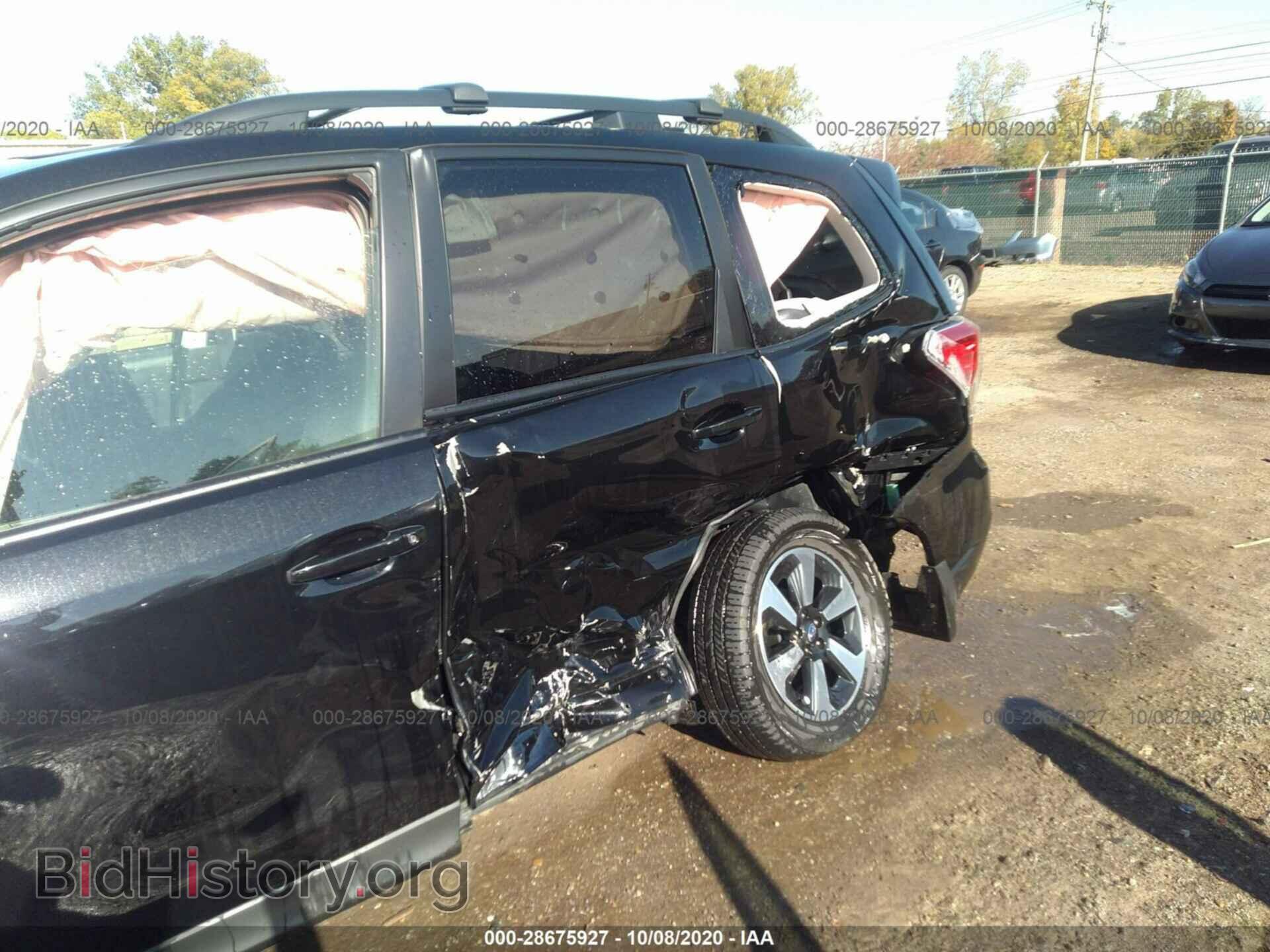 2017 SUBARU FORESTER - VIN: JF2SJAEC3HH593284 - Фото 6