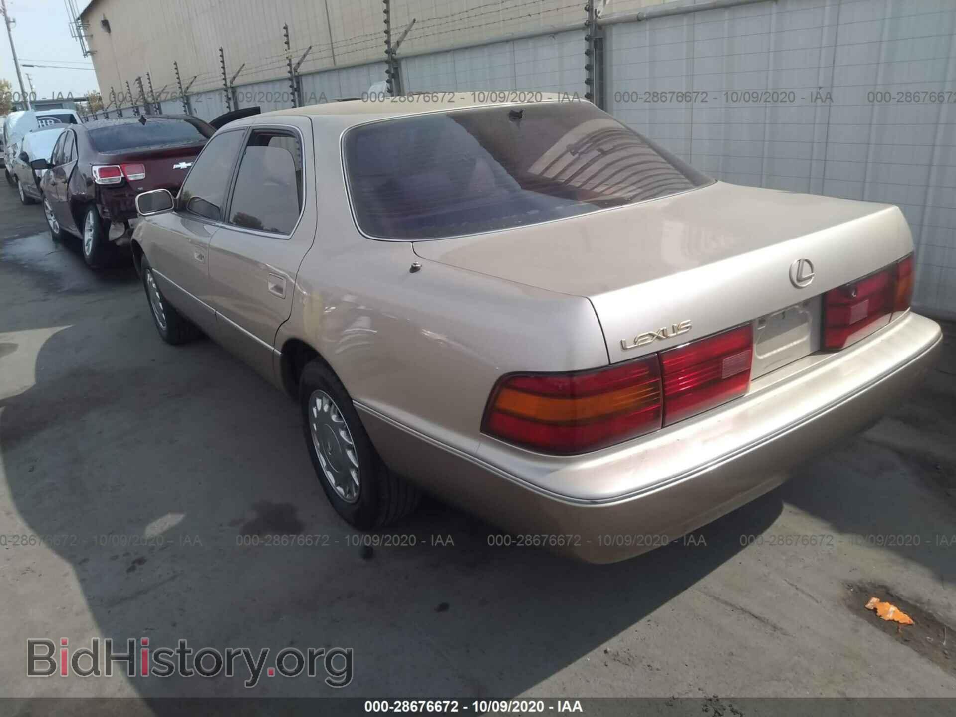 1991 LEXUS LS - VIN: JT8UF11E2M0095360 - Фото 3