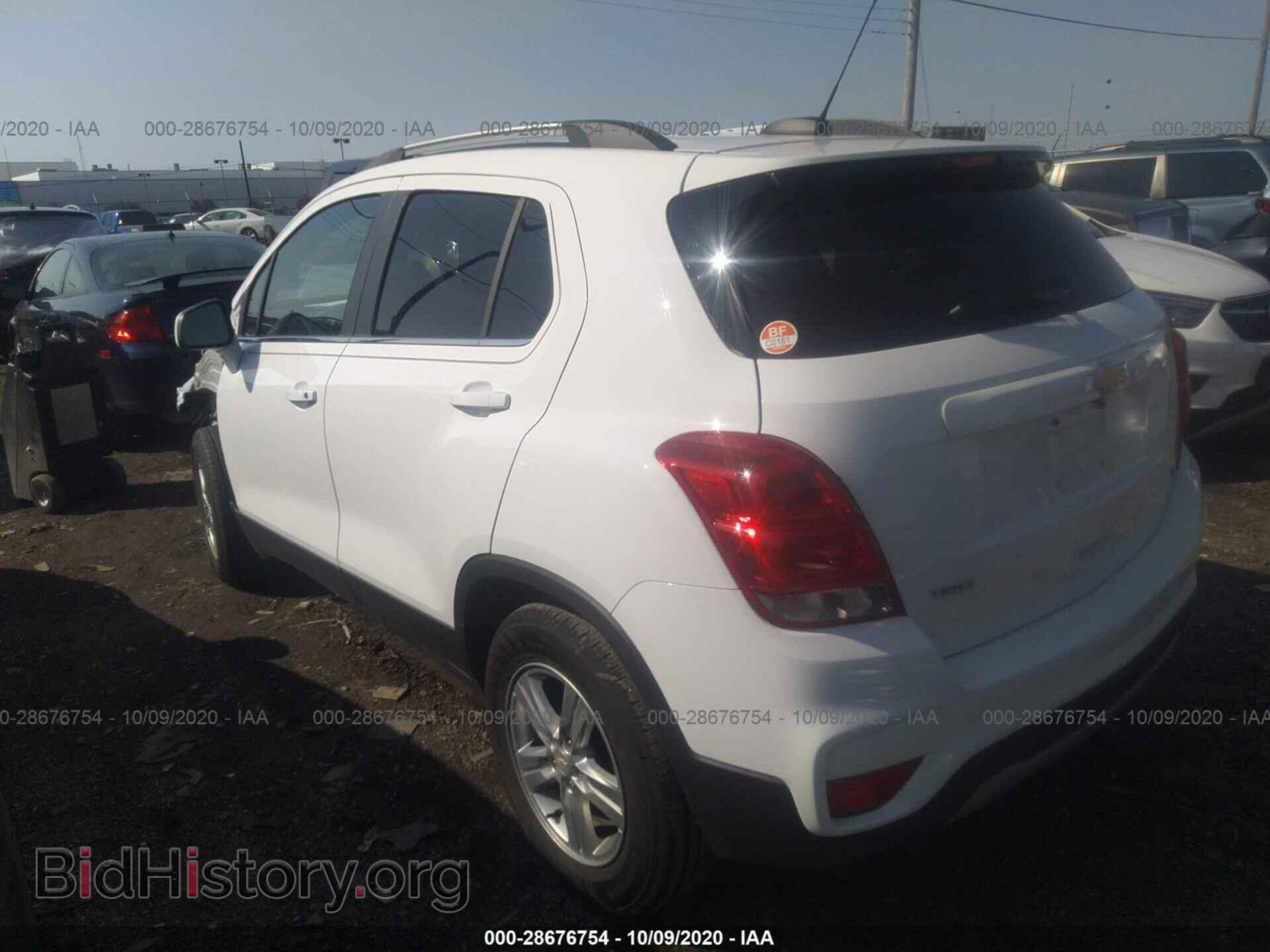 2019 CHEVROLET TRAX - VIN: 3GNCJLSB3KL325846 - Фото 3