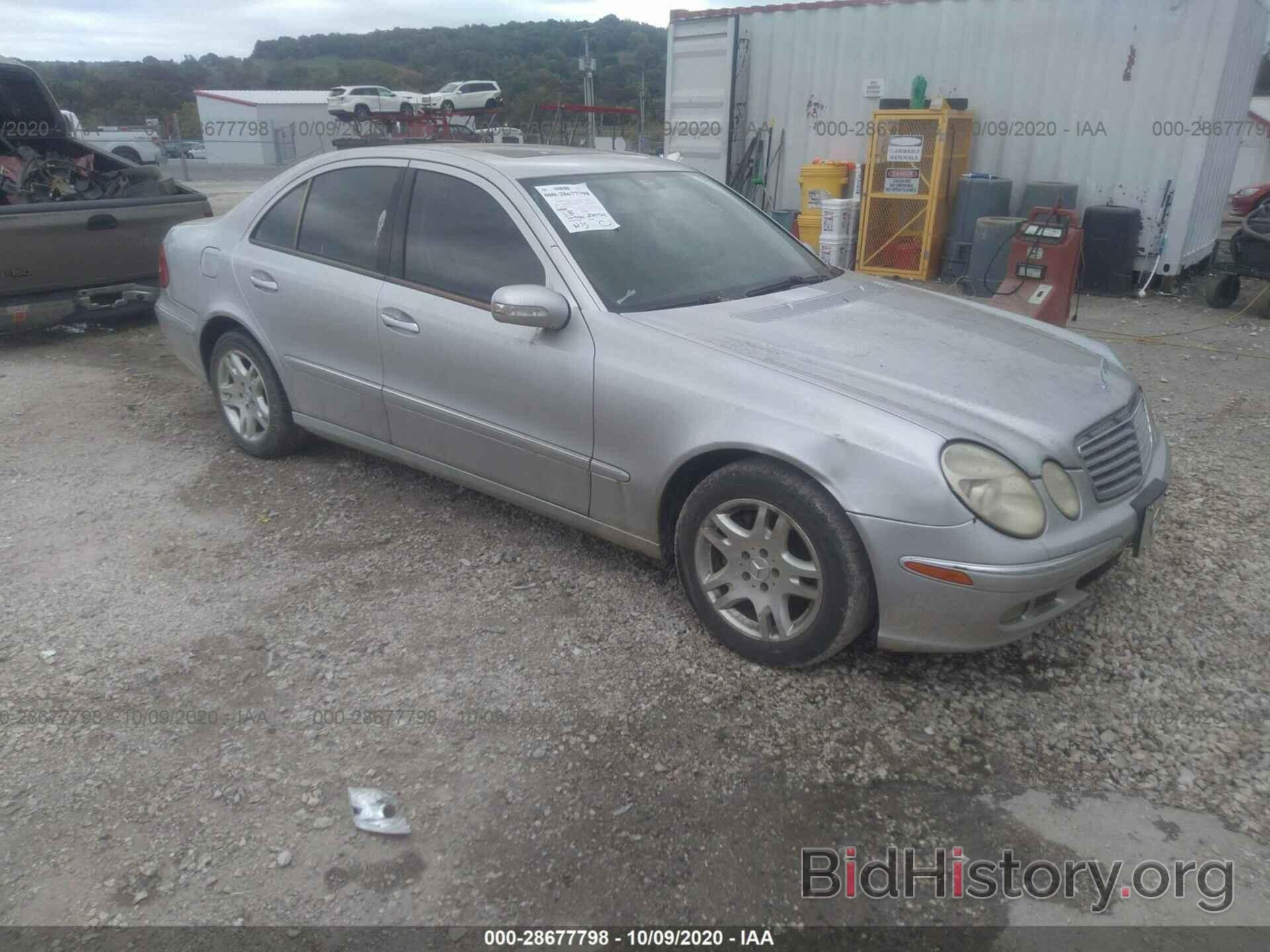 Photo WDBUF87J56X185223 - MERCEDES-BENZ E-CLASS 2006