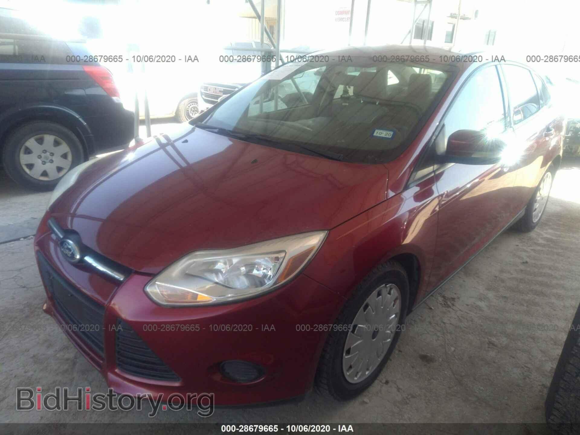 2013 FORD FOCUS - VIN: 1FADP3F22DL195519 - Фото 2