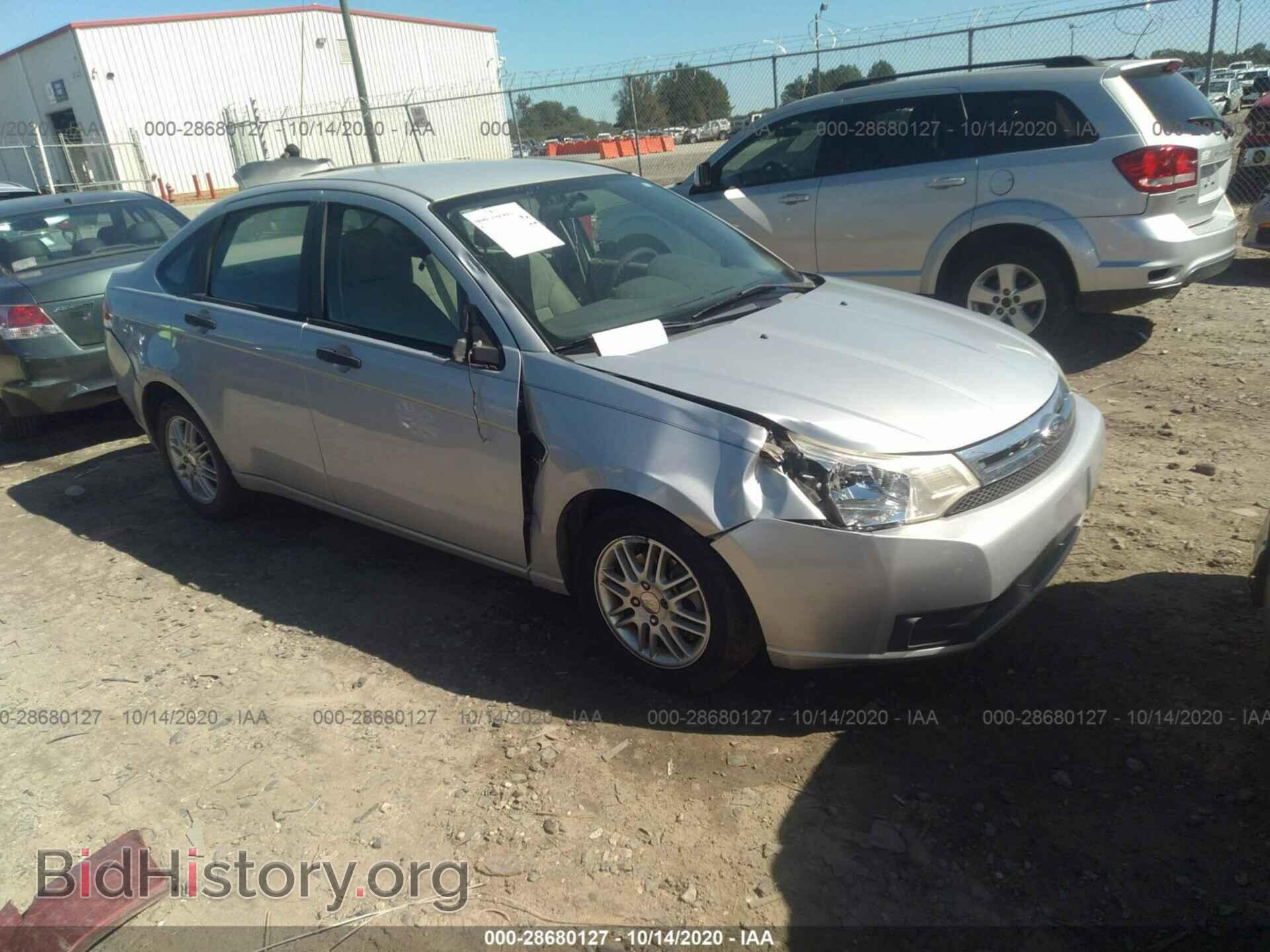 Фотография 1FAHP35NX8W235654 - FORD FOCUS 2008
