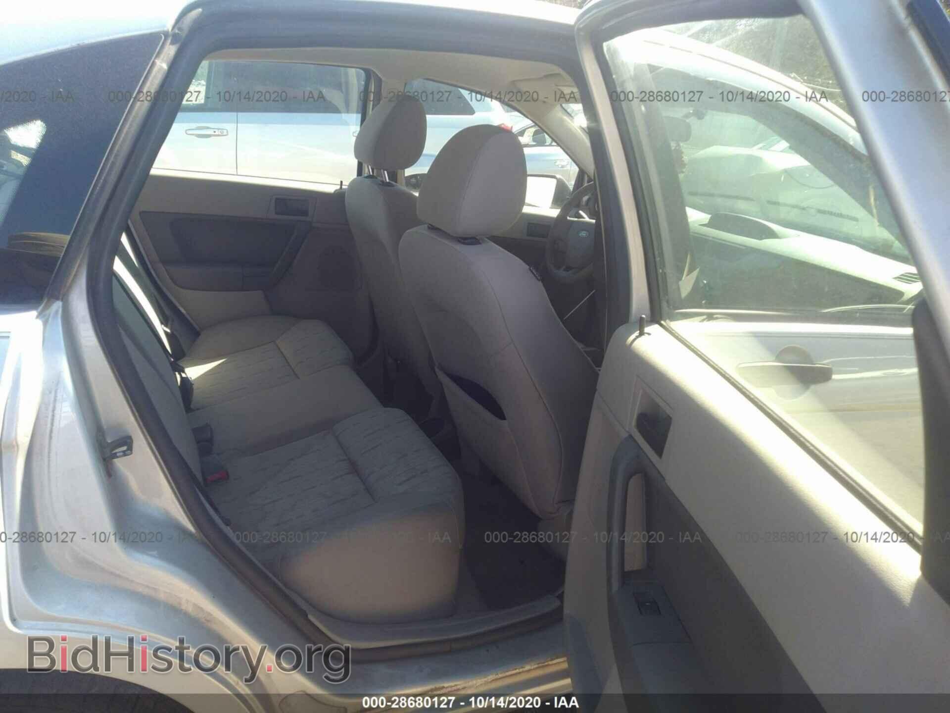 2008 FORD FOCUS - VIN: 1FAHP35NX8W235654 - Фото 8