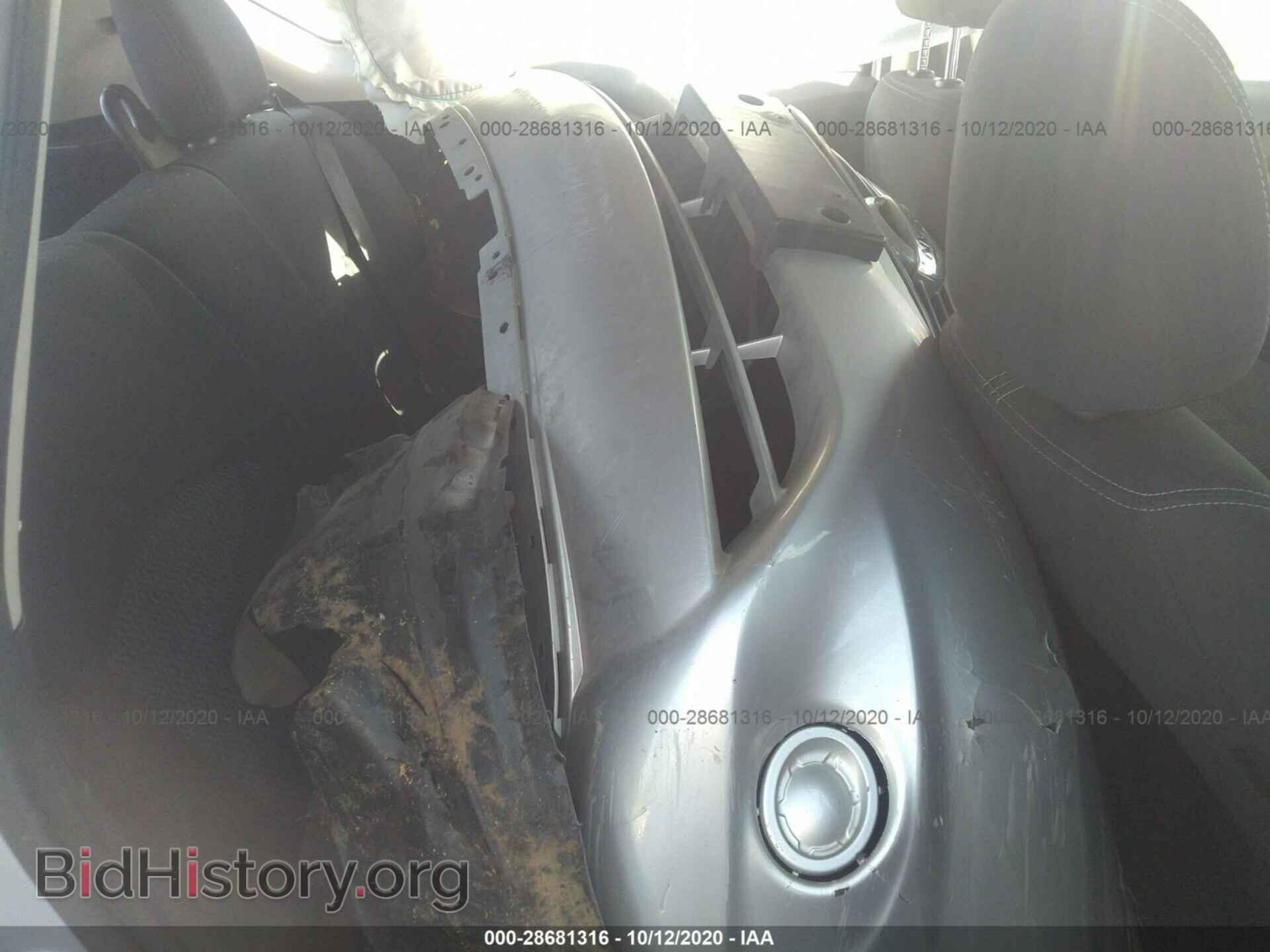 2015 NISSAN VERSA NOTE - VIN: 3N1CE2CP3FL380100 - Фото 12