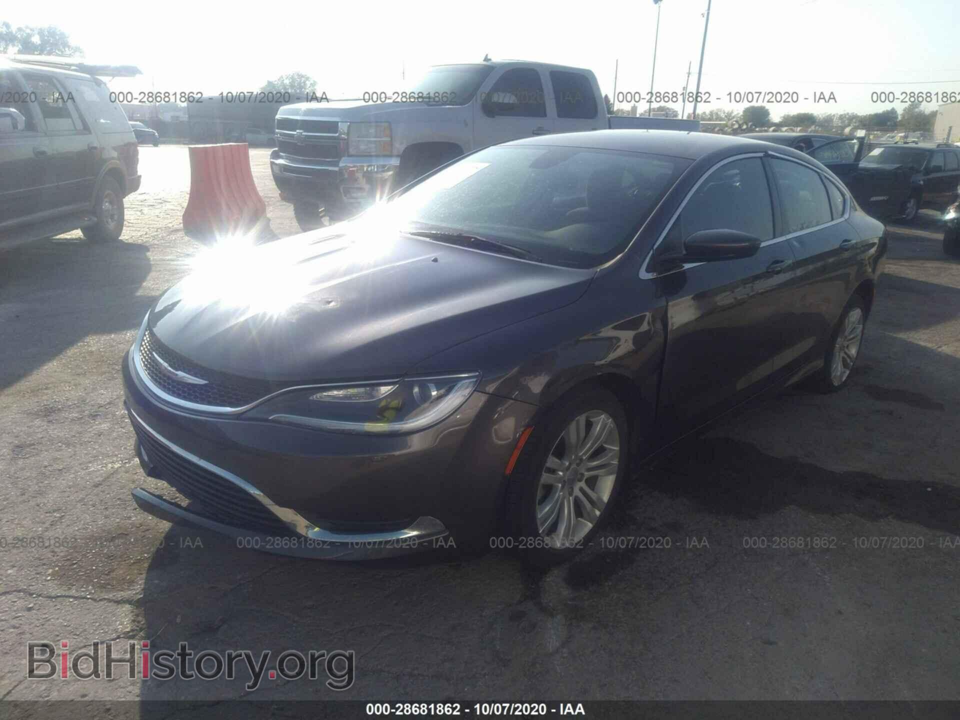 2015 CHRYSLER 200 - VIN: 1C3CCCAB8FN755001 - Photo 2