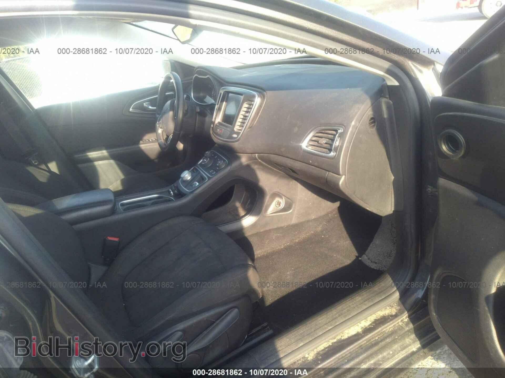 2015 CHRYSLER 200 - VIN: 1C3CCCAB8FN755001 - Photo 5