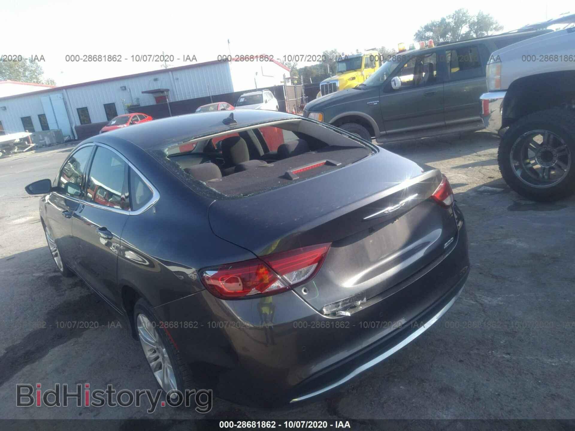 2015 CHRYSLER 200 - VIN: 1C3CCCAB8FN755001 - Photo 6