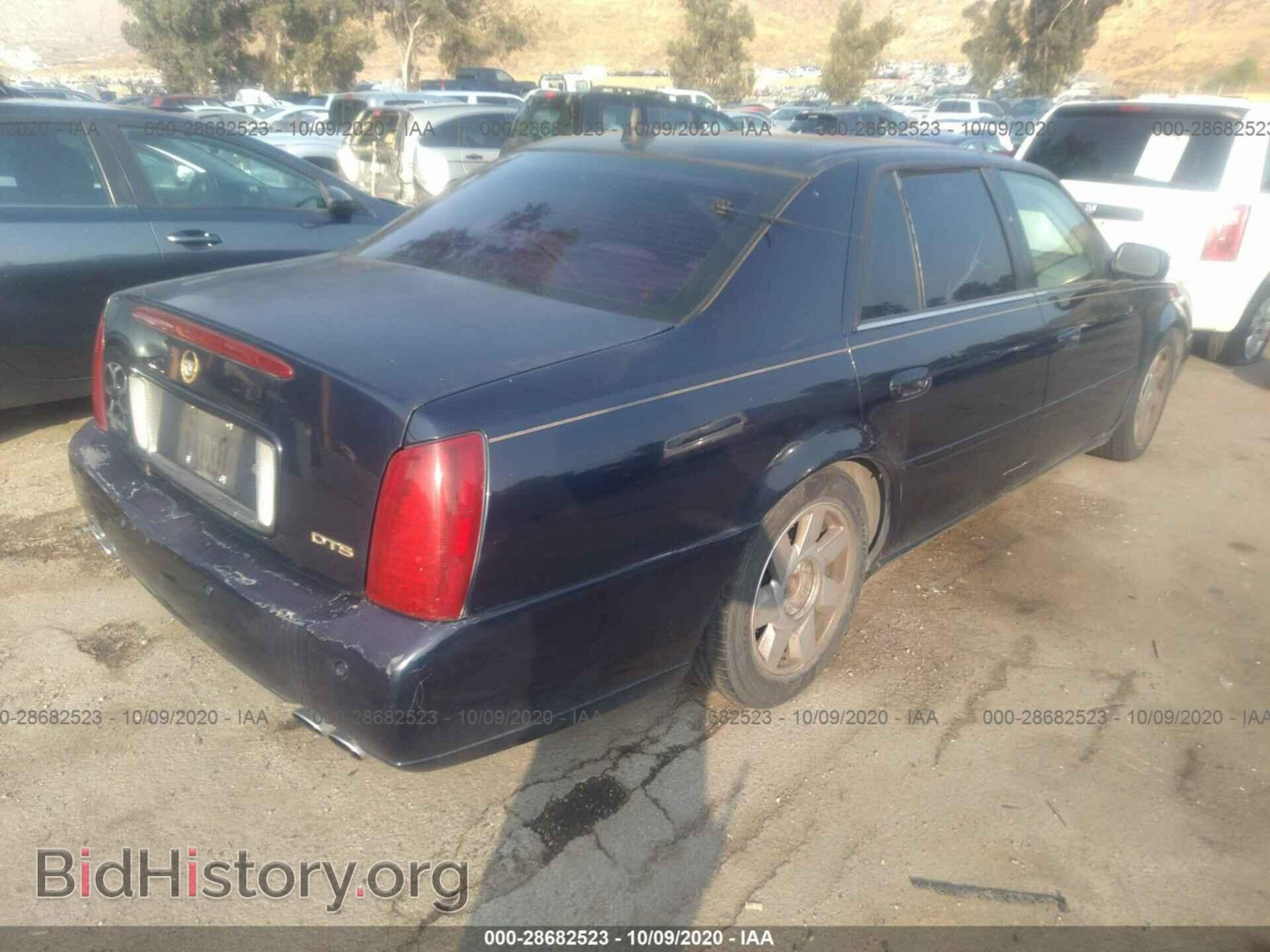 2002 CADILLAC DEVILLE - VIN: 1G6KF579X2U230099 - Photo 4