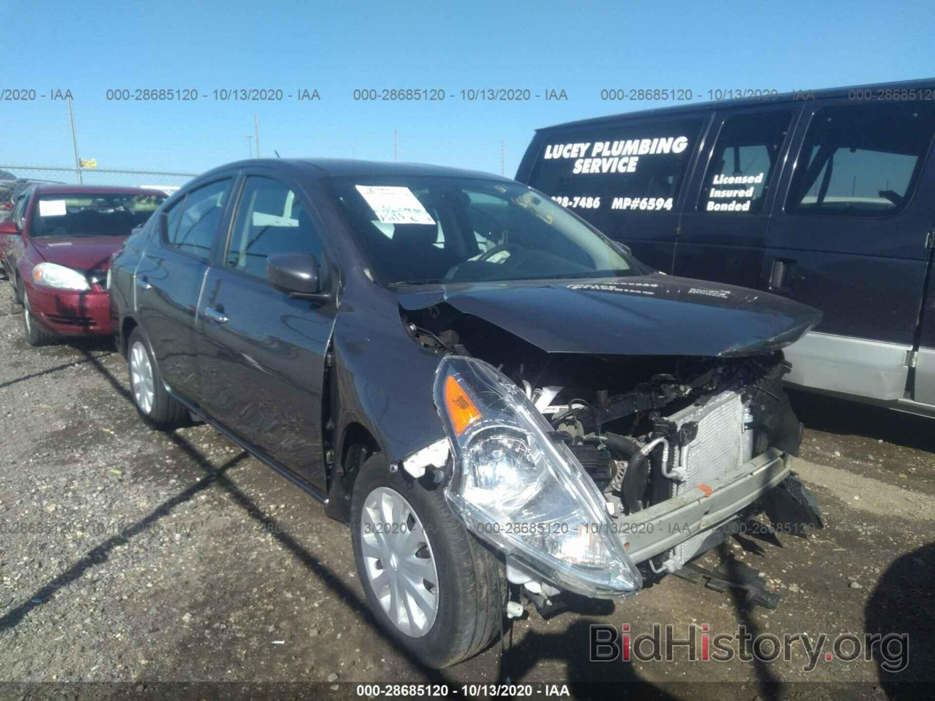 Photo 3N1CN7AP5KL832039 - NISSAN VERSA SEDAN 2019