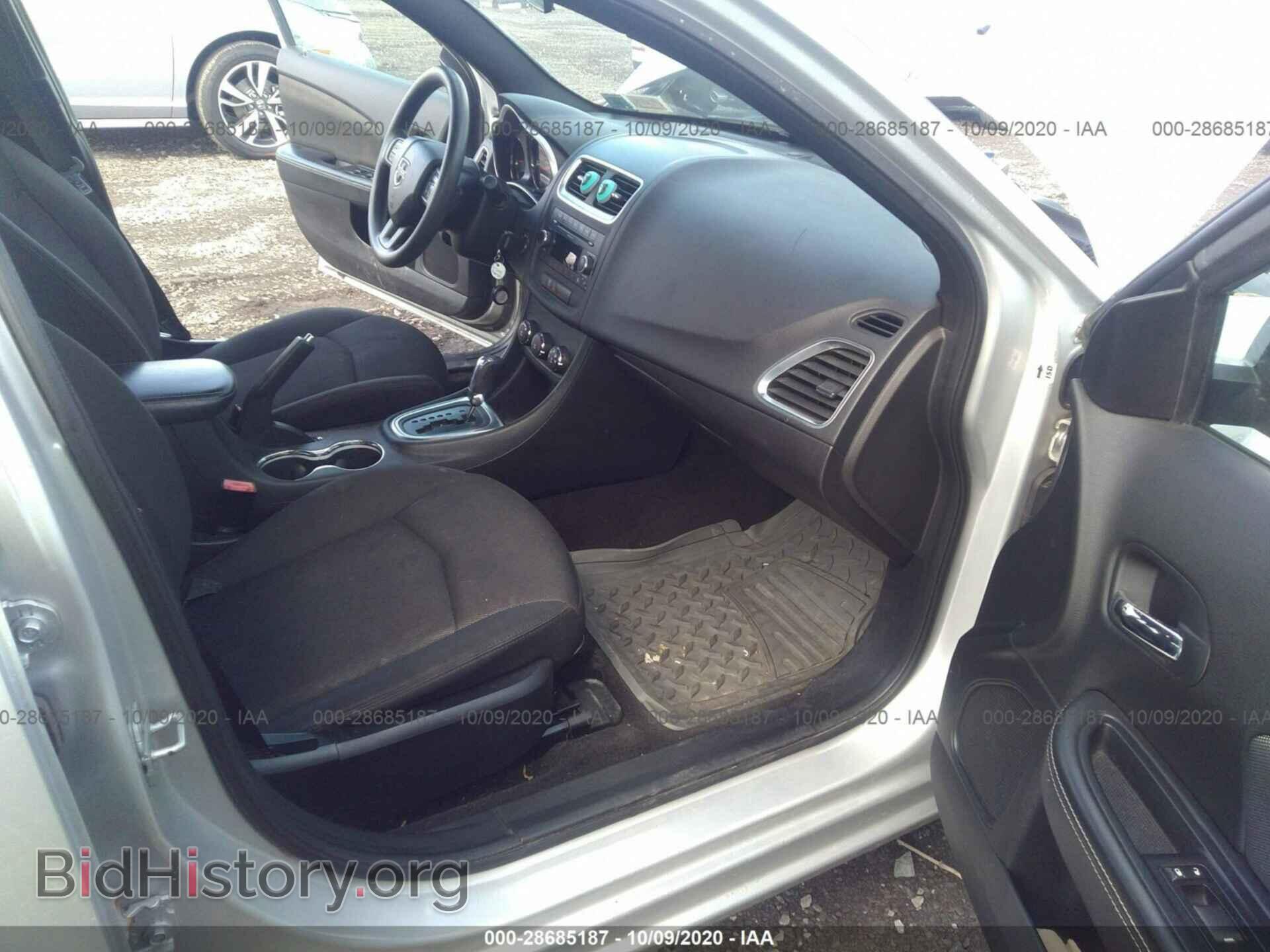 2011 DODGE AVENGER - VIN: 1B3BD4FB5BN598932 - Photo 5