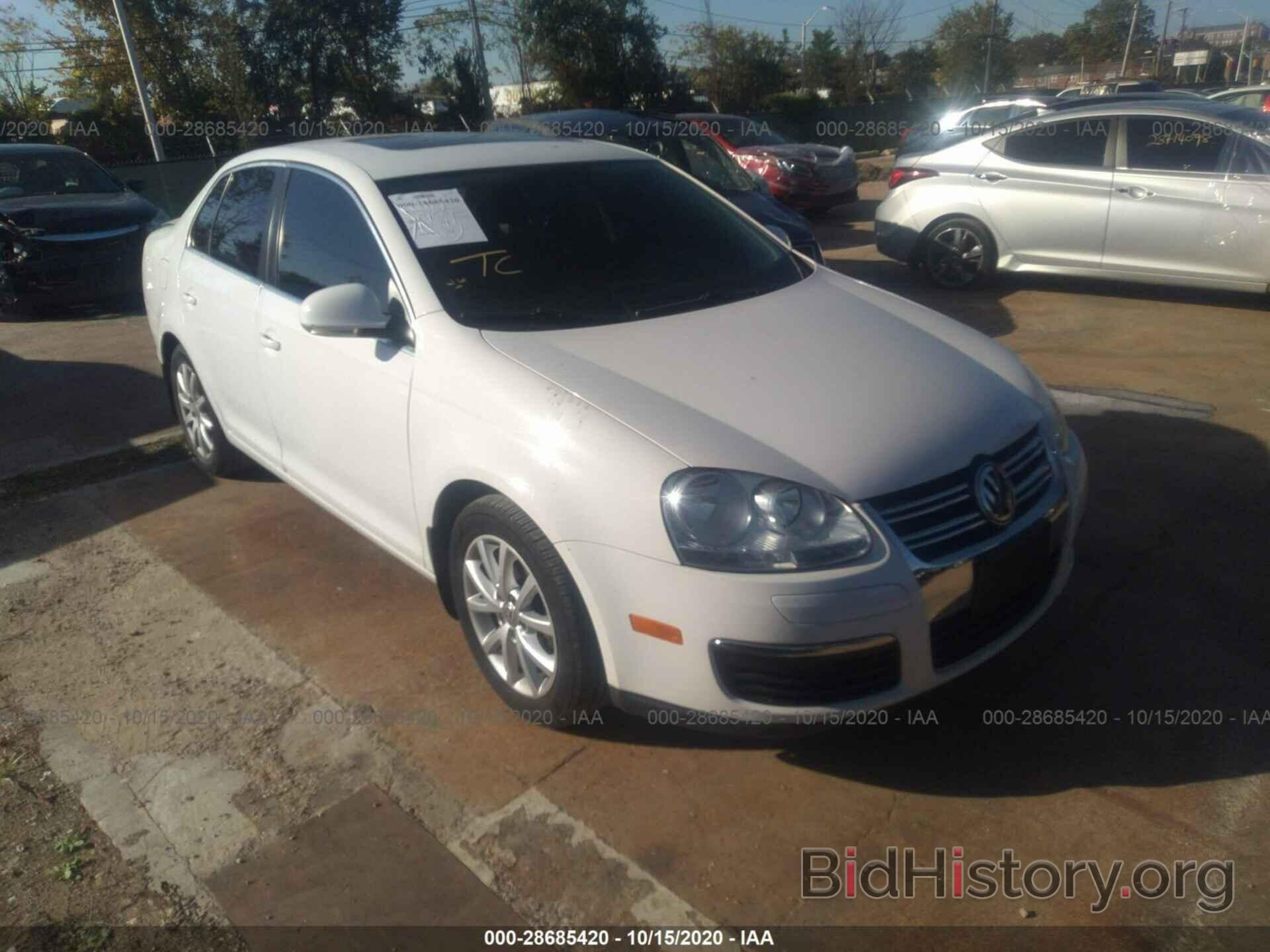 Photo 3VWRZ7AJ0AM050941 - VOLKSWAGEN JETTA SEDAN 2010