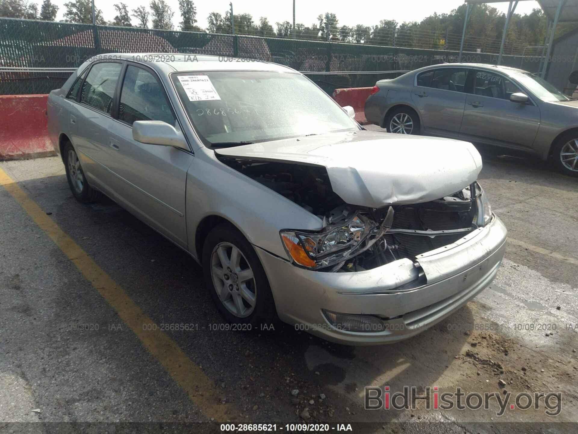 Photo 4T1BF28B5YU088634 - TOYOTA AVALON 2000