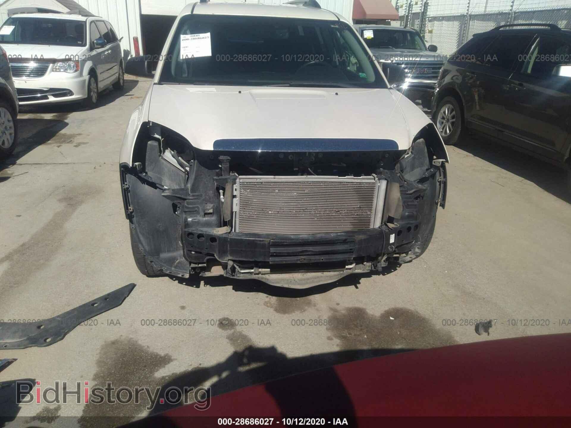 2010 GMC ACADIA - VIN: 1GKLRLED0AJ160055 - Фото 6