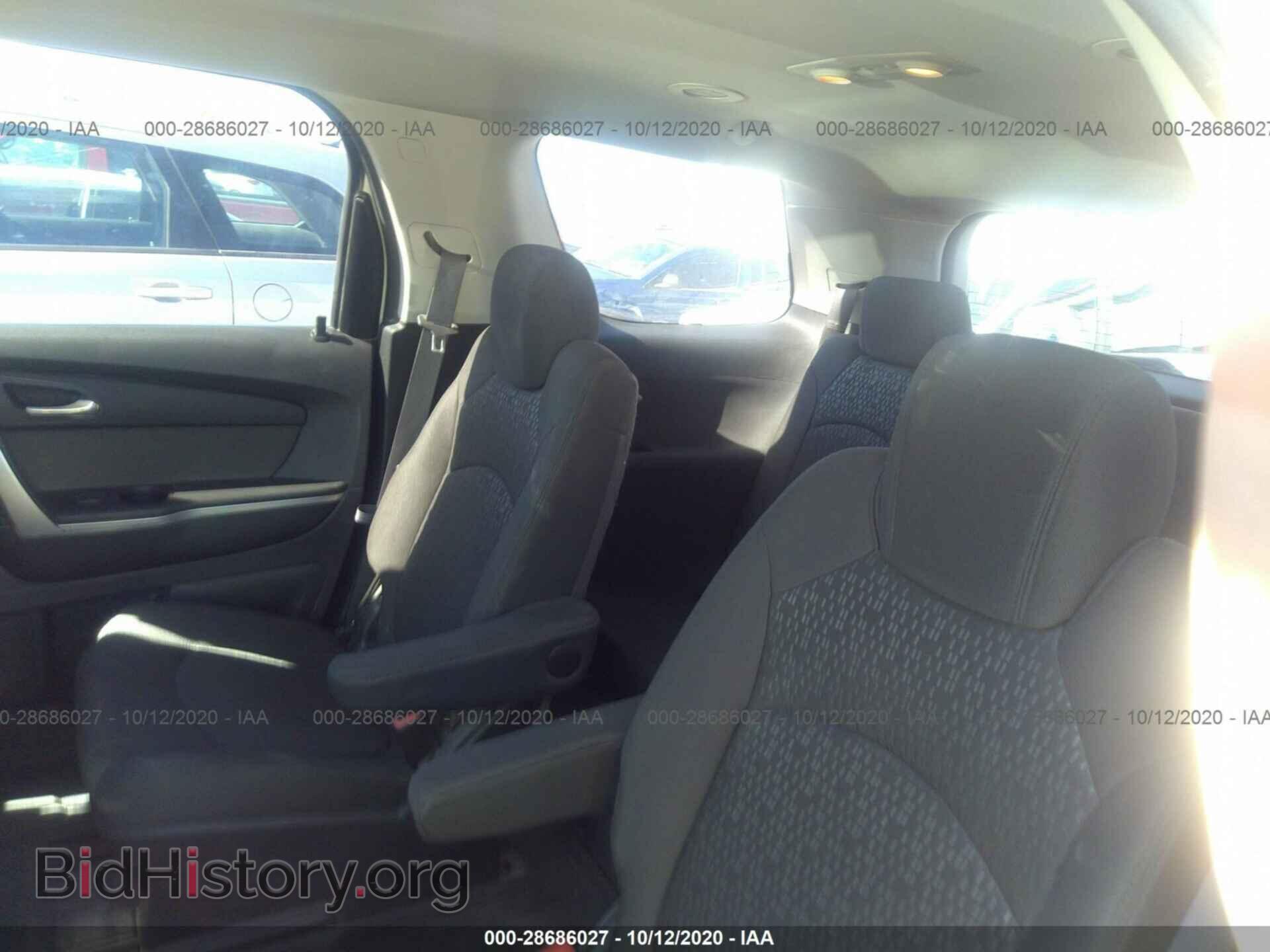 2010 GMC ACADIA - VIN: 1GKLRLED0AJ160055 - Фото 8