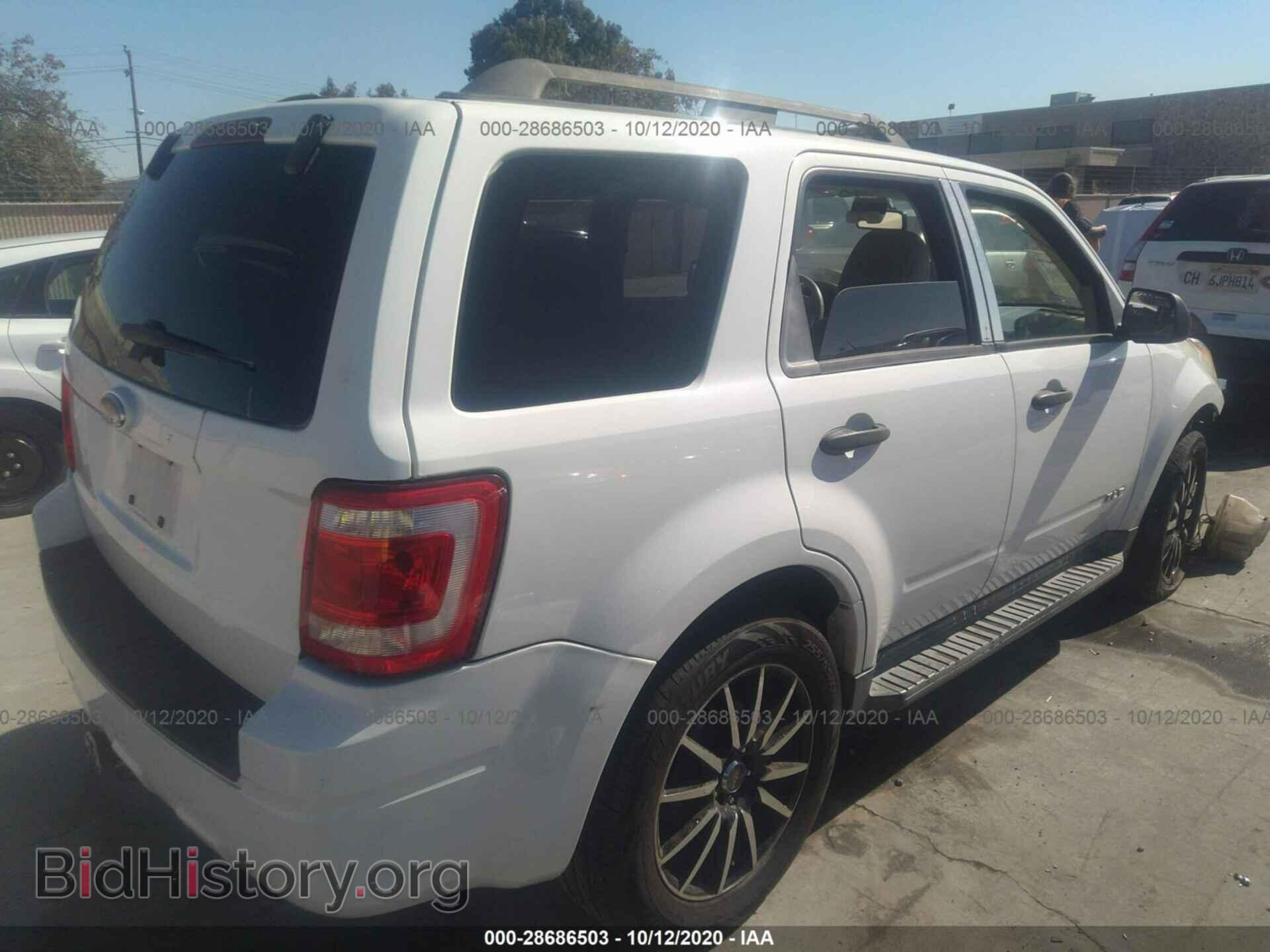 2008 FORD ESCAPE - VIN: 1FMCU03188KD14464 - Фото 4