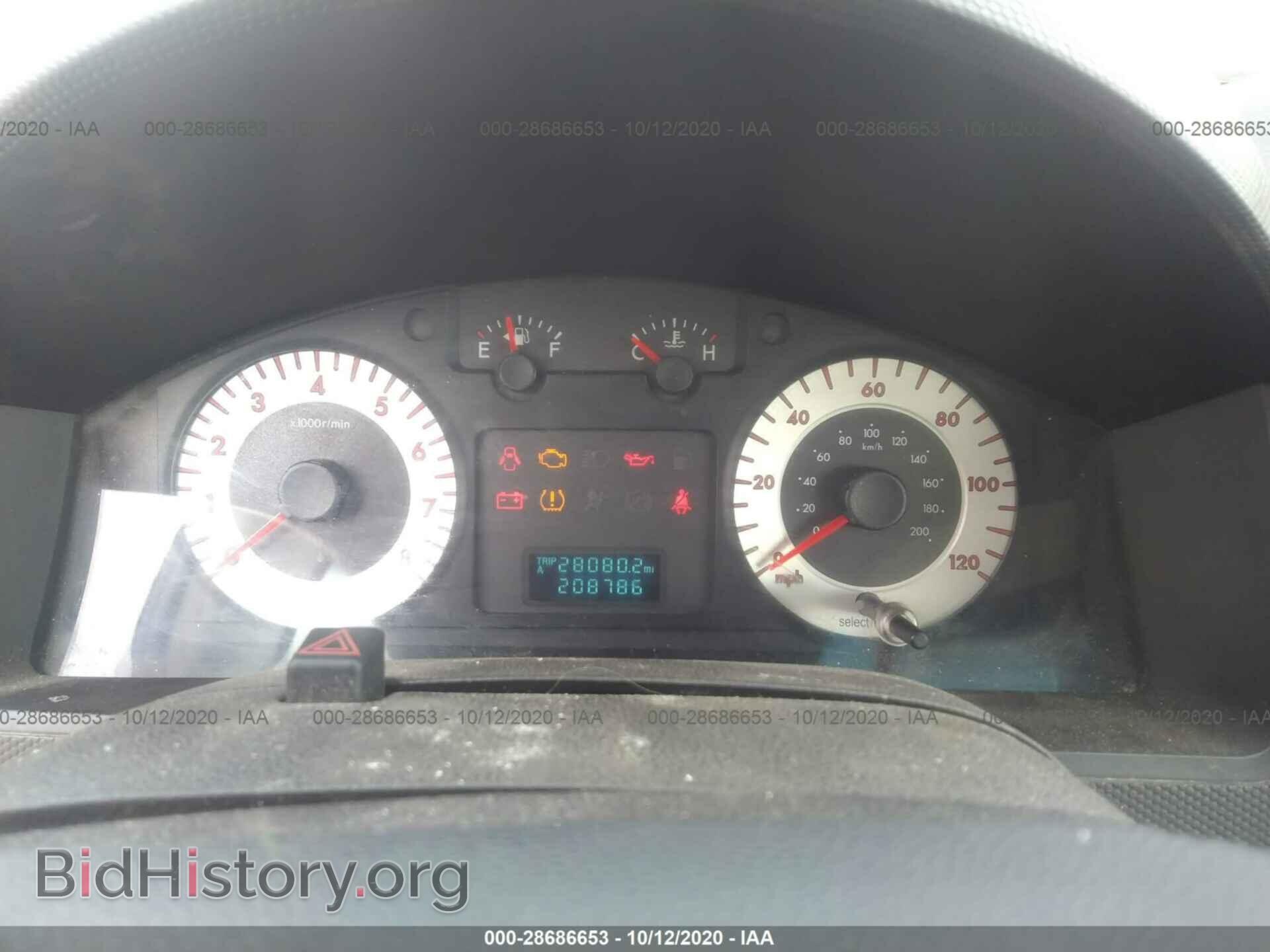 2009 MAZDA TRIBUTE - VIN: 4F2CZ02779KM00250 - Фото 7