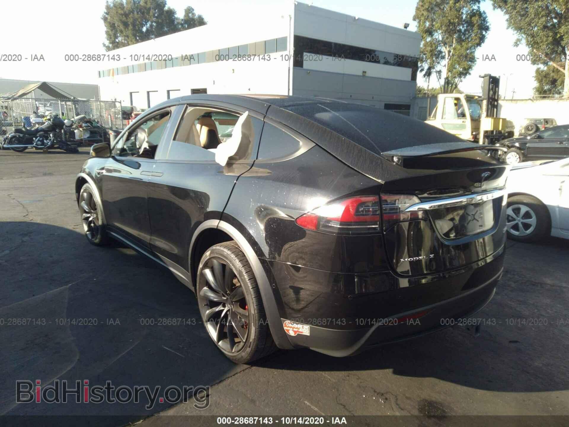 2017 TESLA MODEL X - VIN: 5YJXCBE41HF053607 - Фото 3