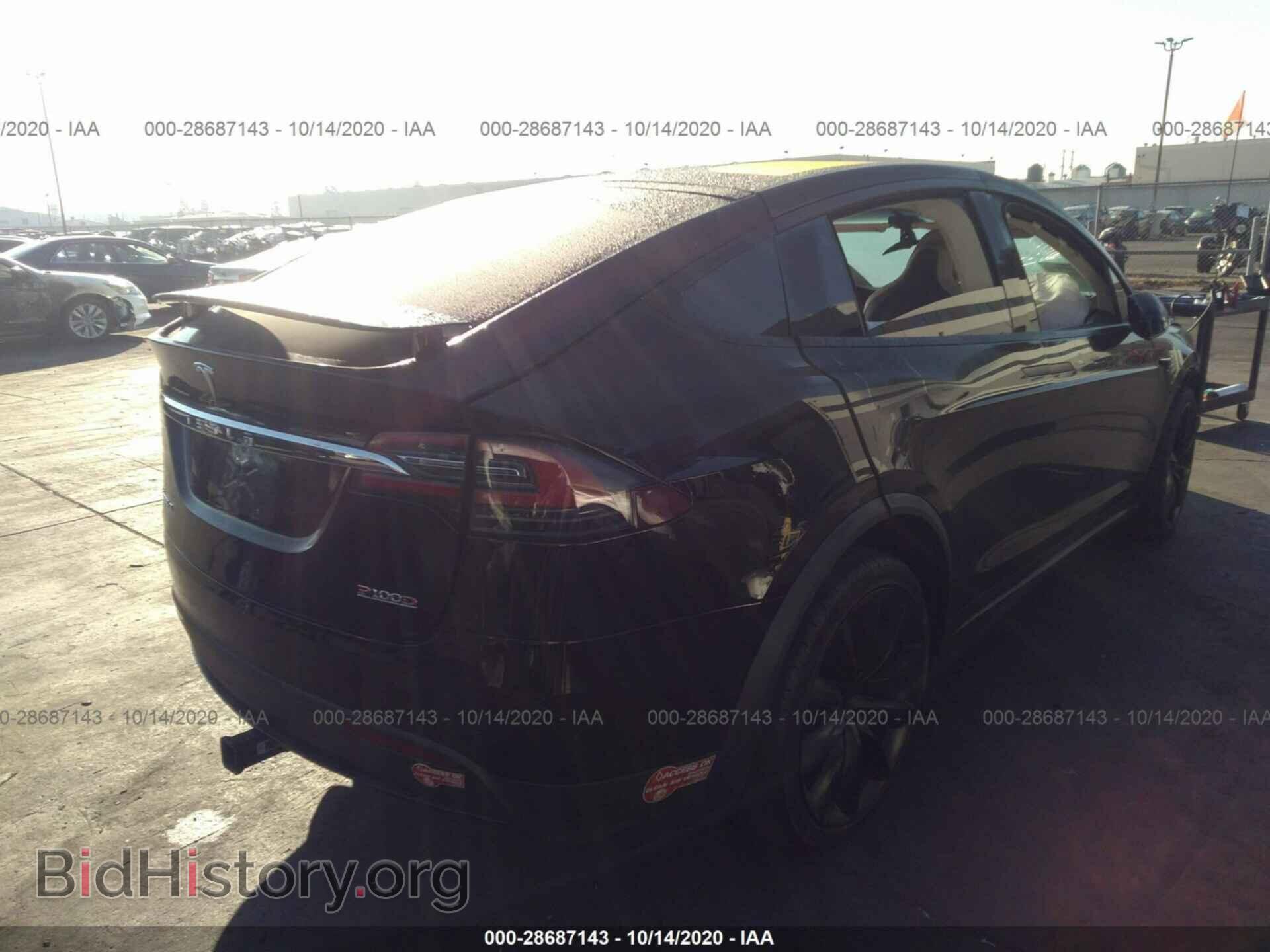 2017 TESLA MODEL X - VIN: 5YJXCBE41HF053607 - Фото 4