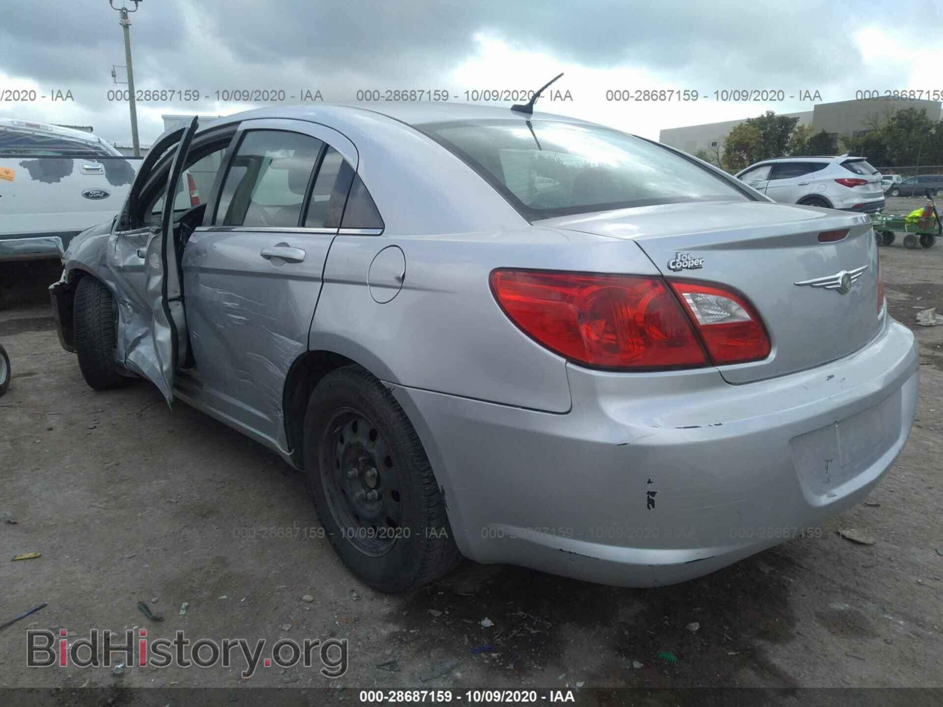 2010 CHRYSLER SEBRING - VIN: 1C3CC4FB2AN214386 - Фото 3