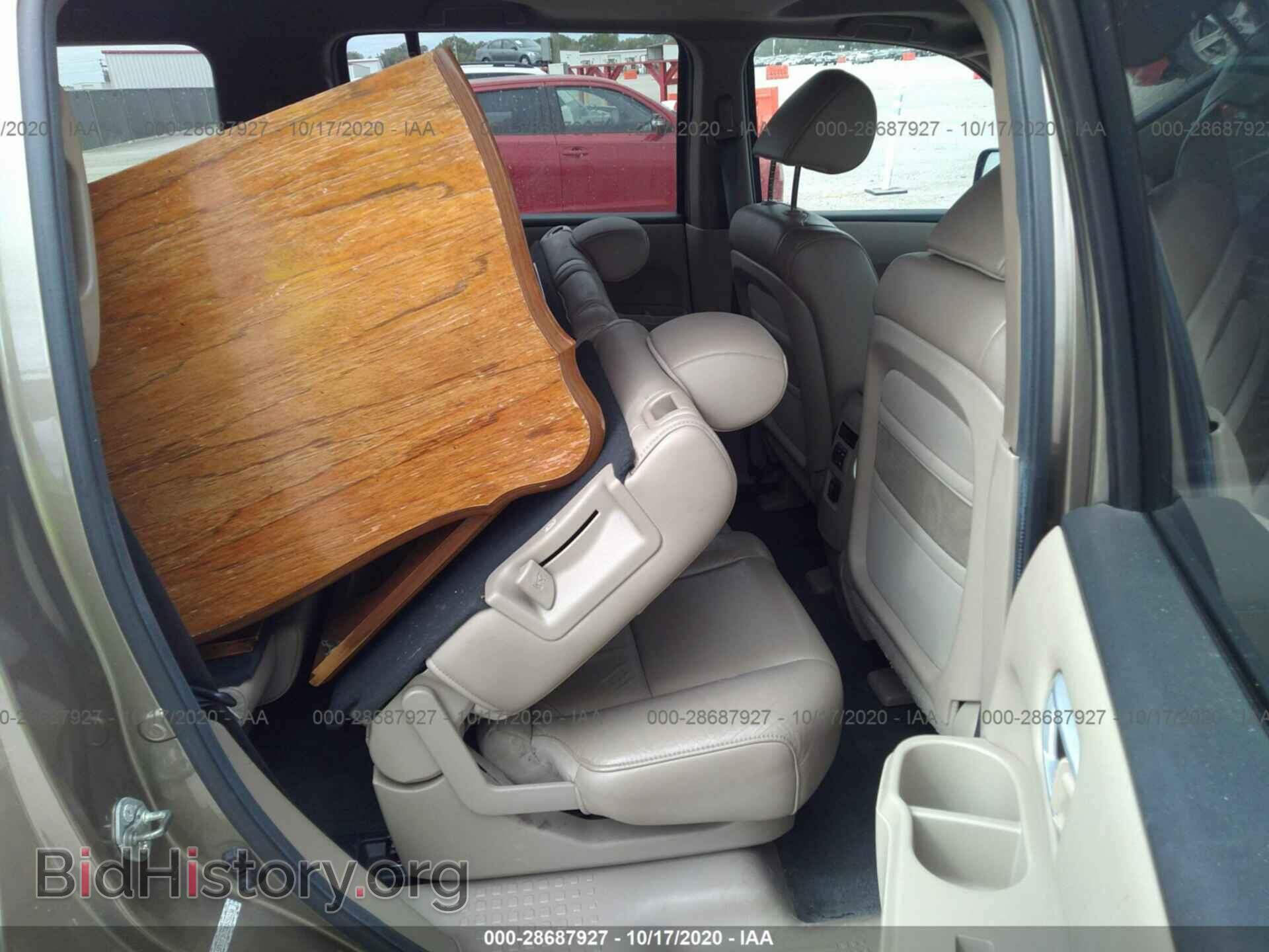 2011 HONDA PILOT - VIN: 5FNYF3H70BB056156 - Фото 8