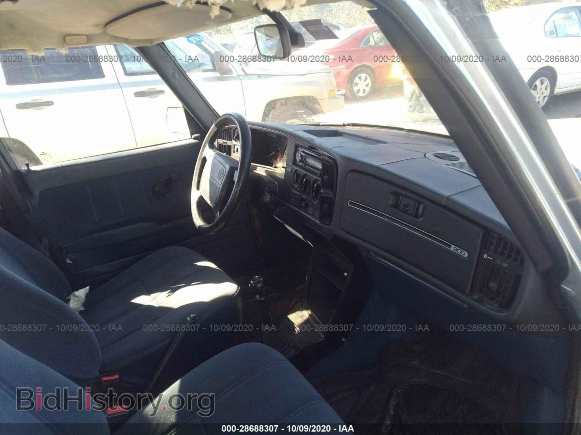 1991 SAAB 900 - VIN: YS3AK45E2M7010657 - Фото 5