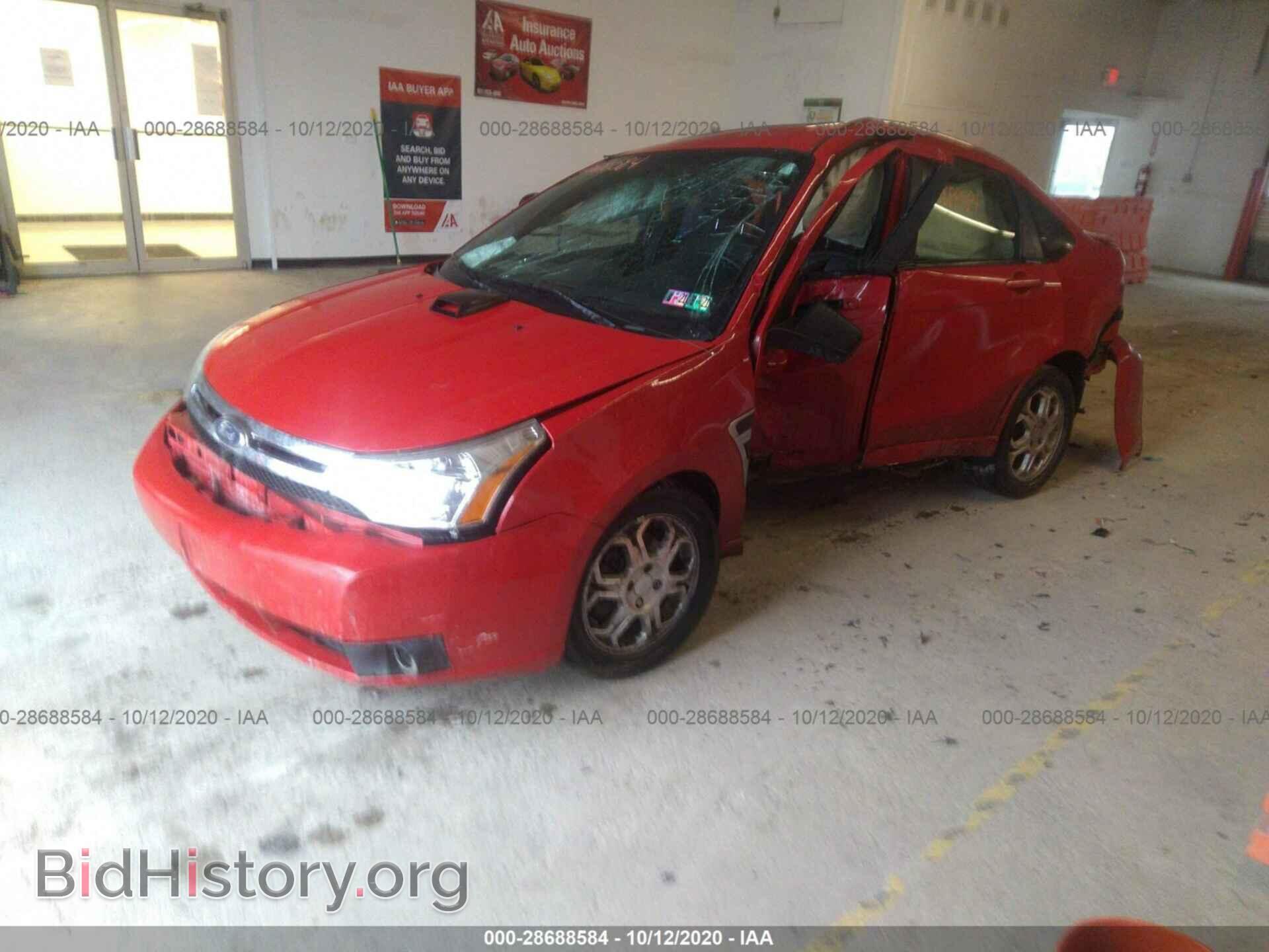 2008 FORD FOCUS - VIN: 1FAHP35N38W208800 - Фото 2