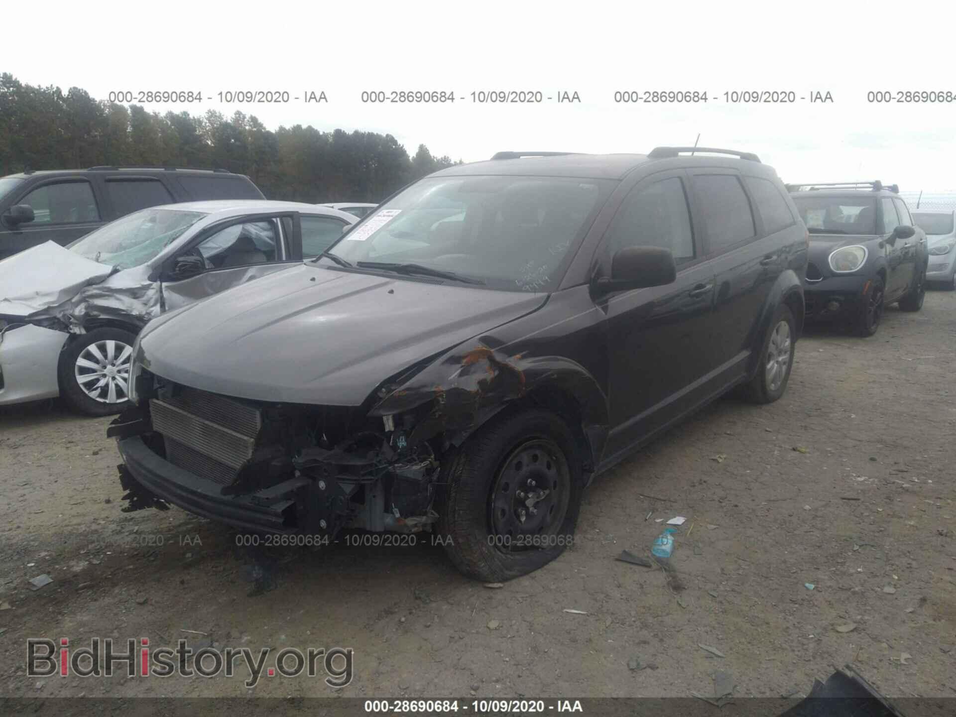 2018 DODGE JOURNEY - VIN: 3C4PDCAB5JT319449 - Фото 2