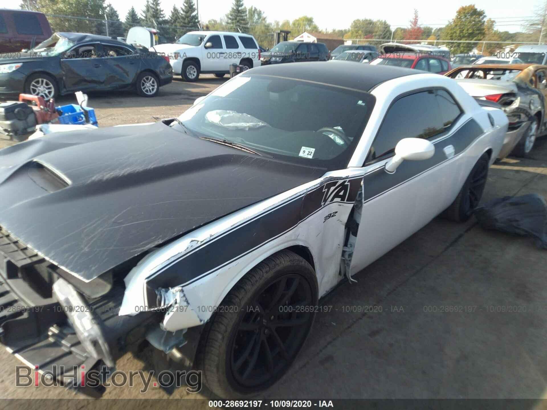 2017 DODGE CHALLENGER - VIN: 2C3CDZFJ2HH650417 - Photo 2