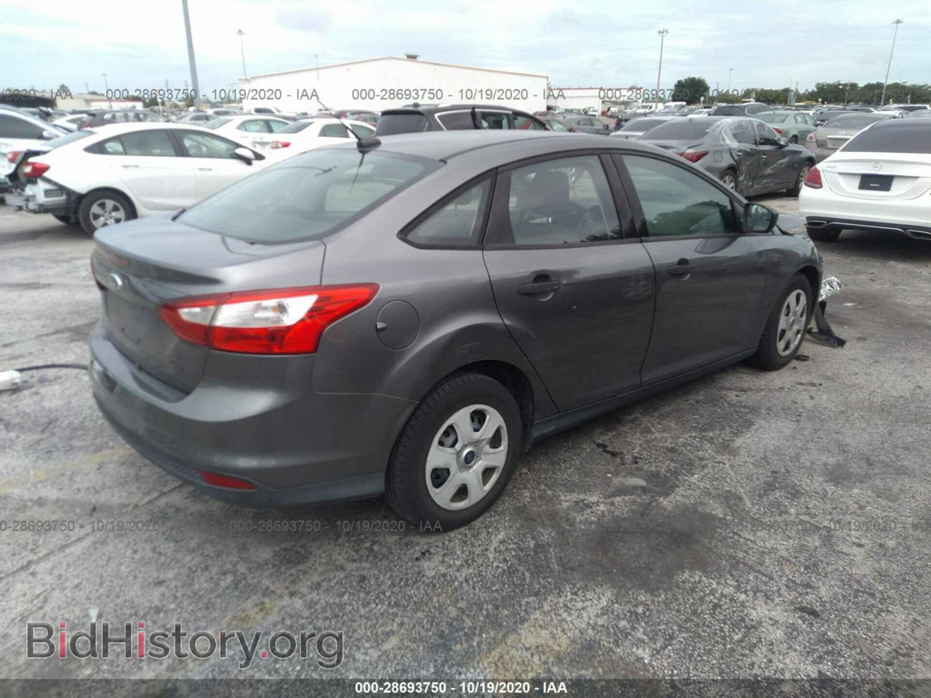 2012 FORD FOCUS - VIN: 1FAHP3E20CL265830 - Photo 4