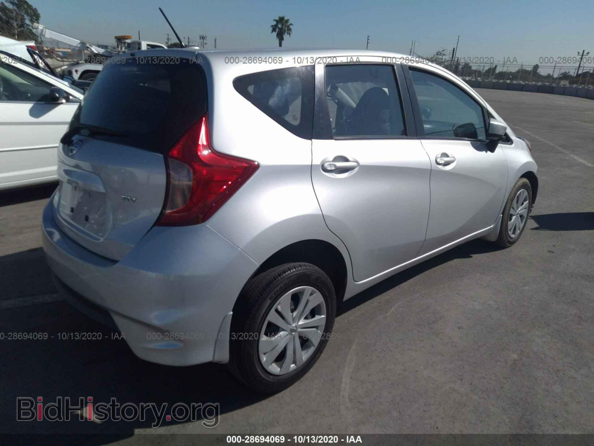 2018 NISSAN VERSA NOTE - VIN: 3N1CE2CPXJL359348 - Фото 4