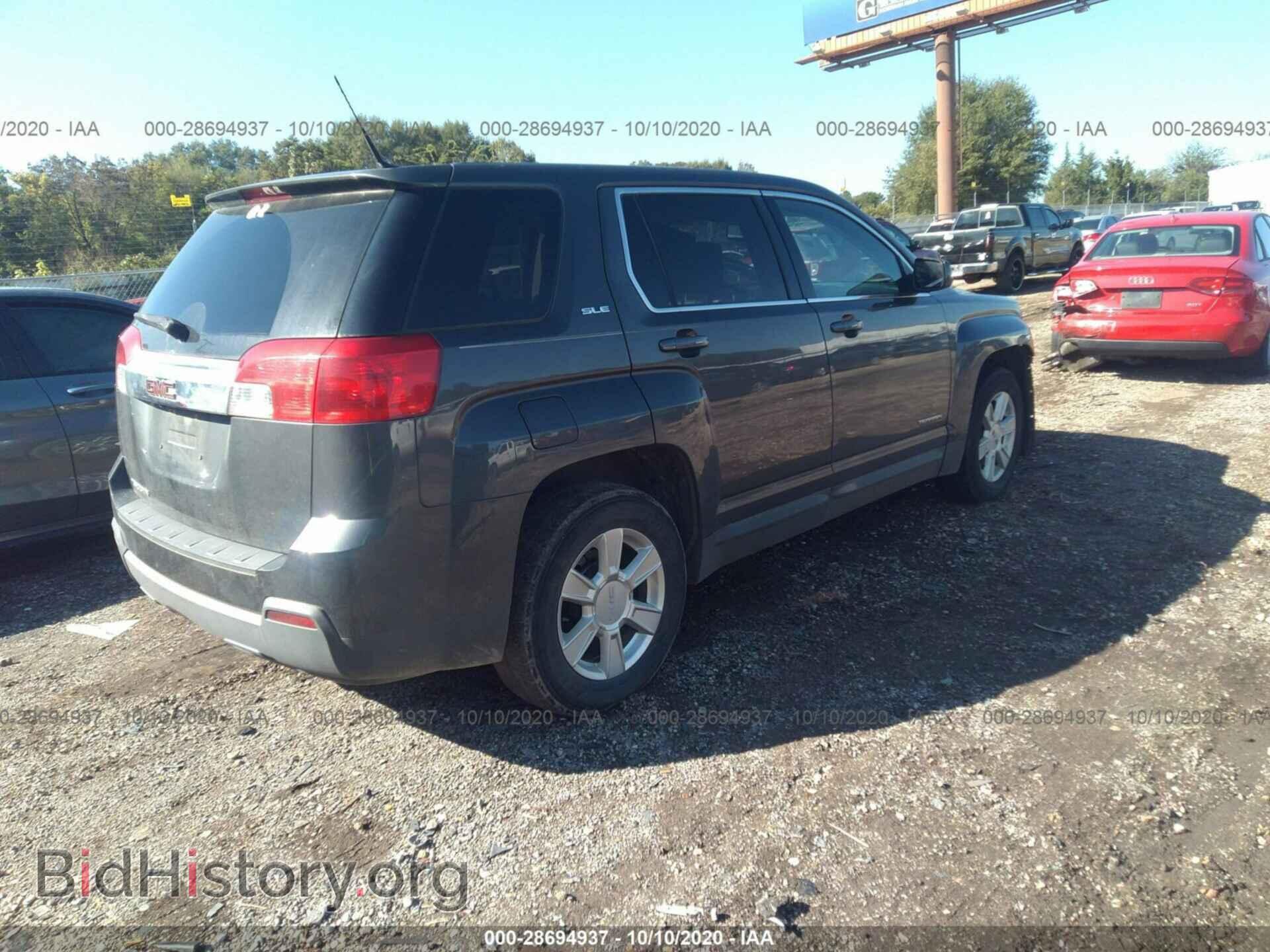 2011 GMC TERRAIN - VIN: 2CTALMEC8B6421050 - Photo 4