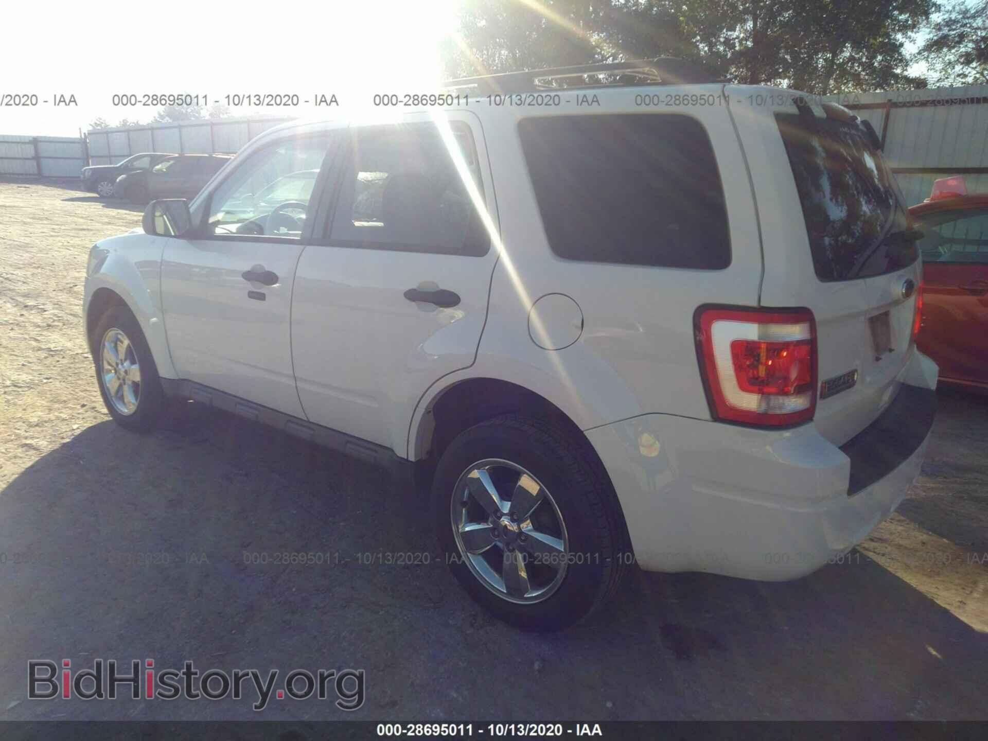 2012 FORD ESCAPE - VIN: 1FMCU0D71CKB87827 - Фото 3