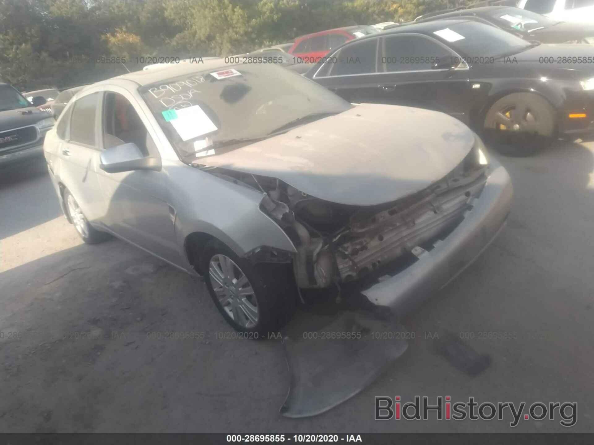 Photo 1FAHP37N39W235638 - FORD FOCUS 2009